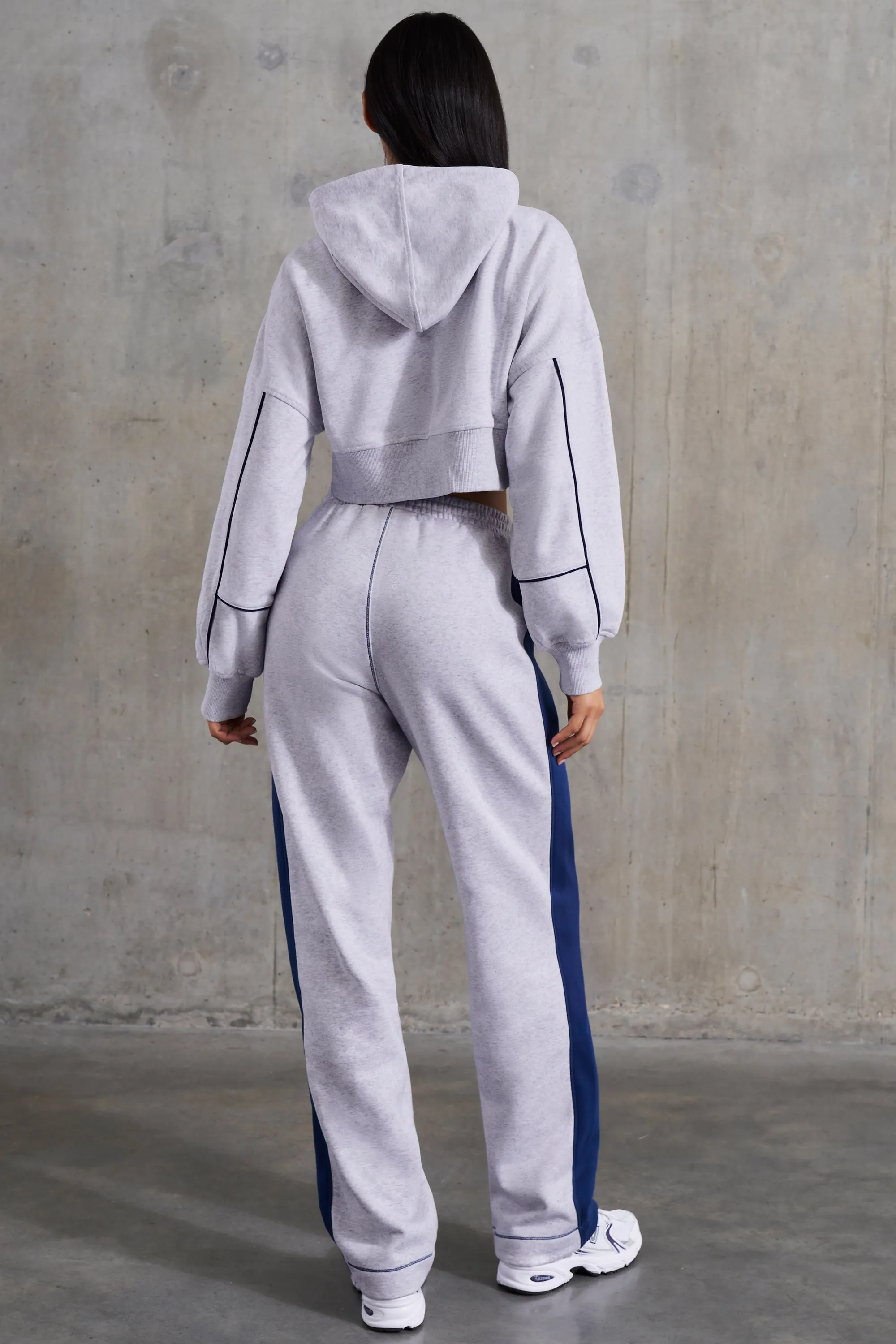 Elite - Petite Wide Leg Sweatpants in Heather Grey sold by Bo + Tee product image thumbnail 3