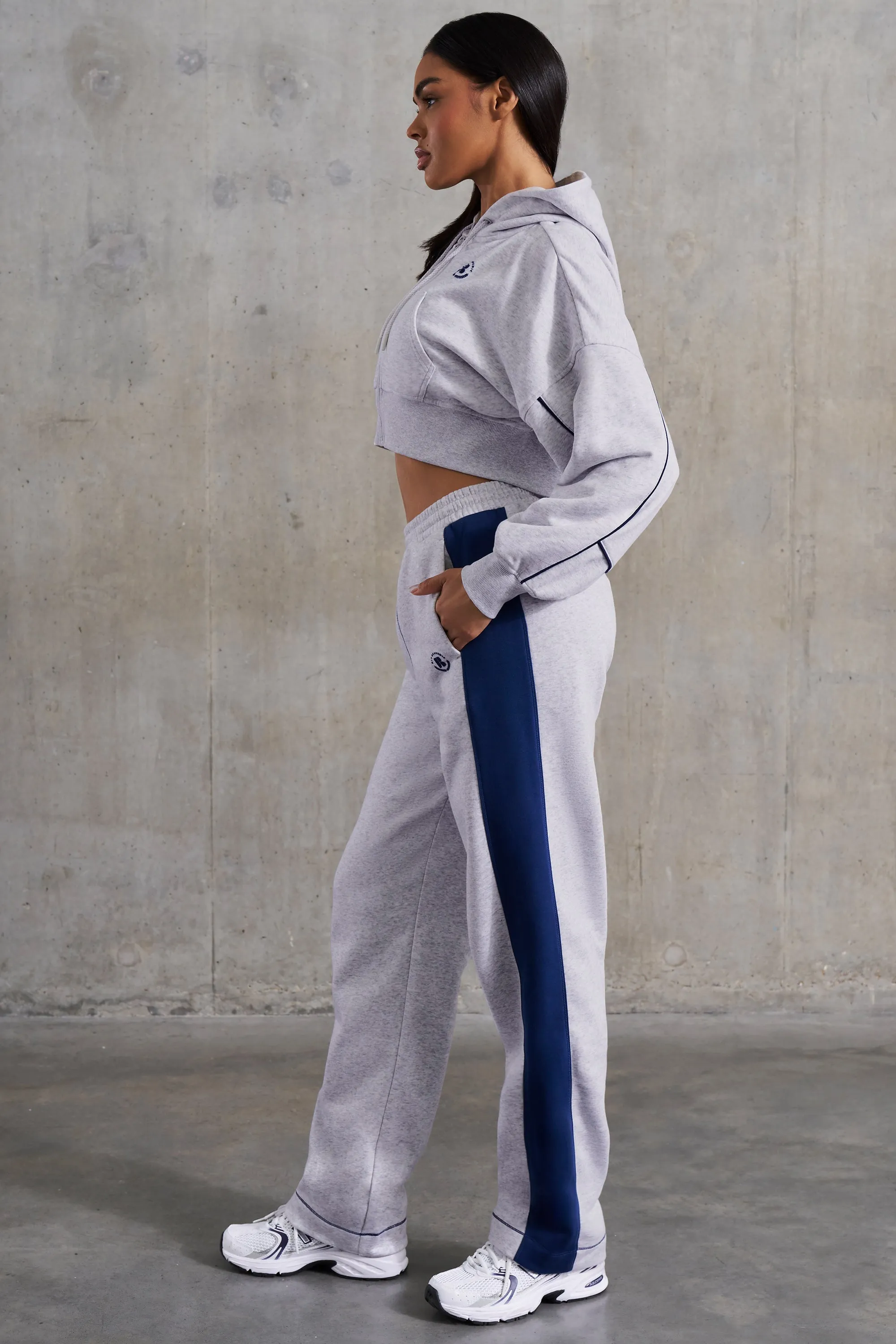 Elite - Petite Wide Leg Sweatpants in Heather Grey sold by Bo + Tee product image thumbnail 2