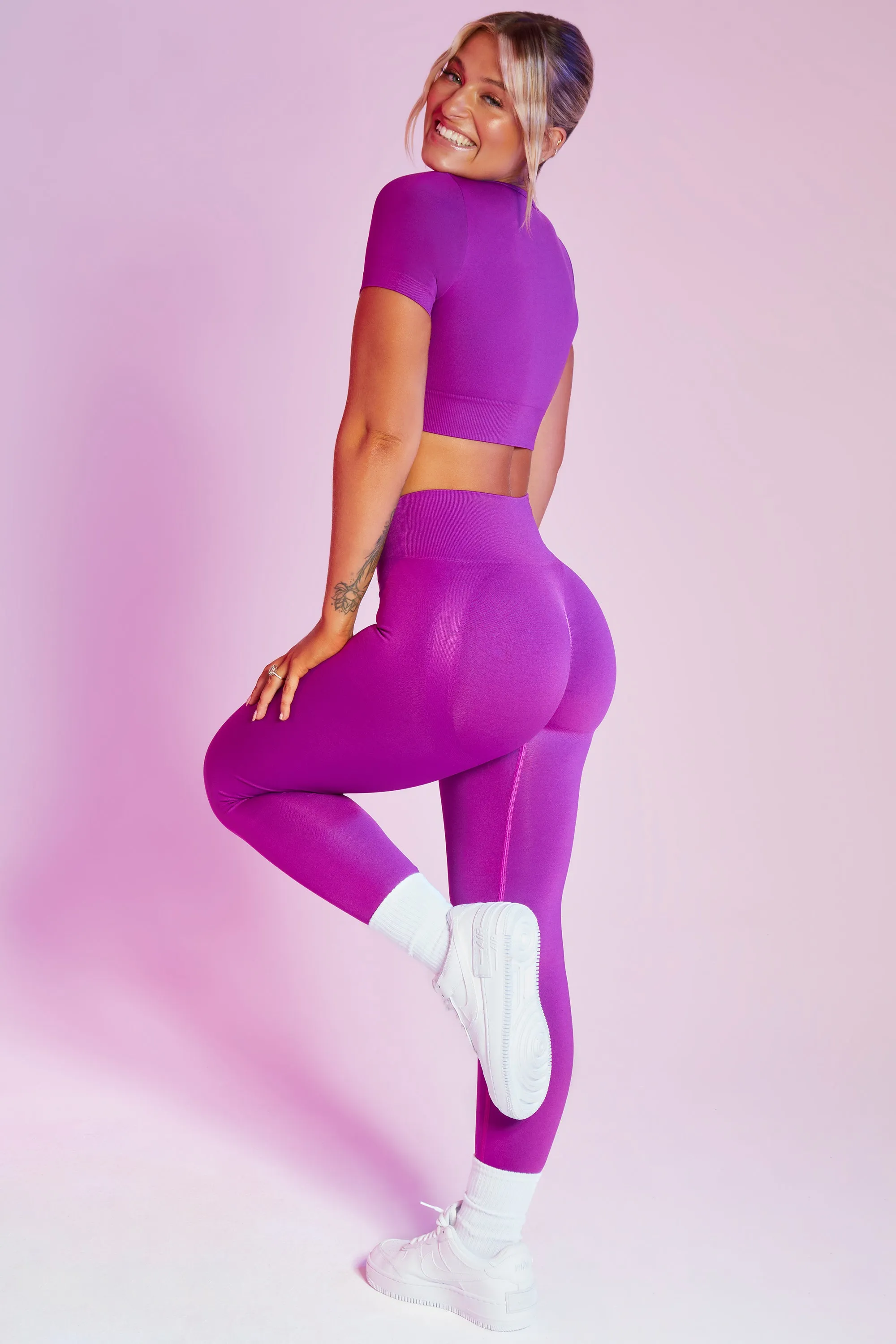 Superset - Curved Waist Seamless Leggings in Purple sold by Bo + Tee product image thumbnail 2