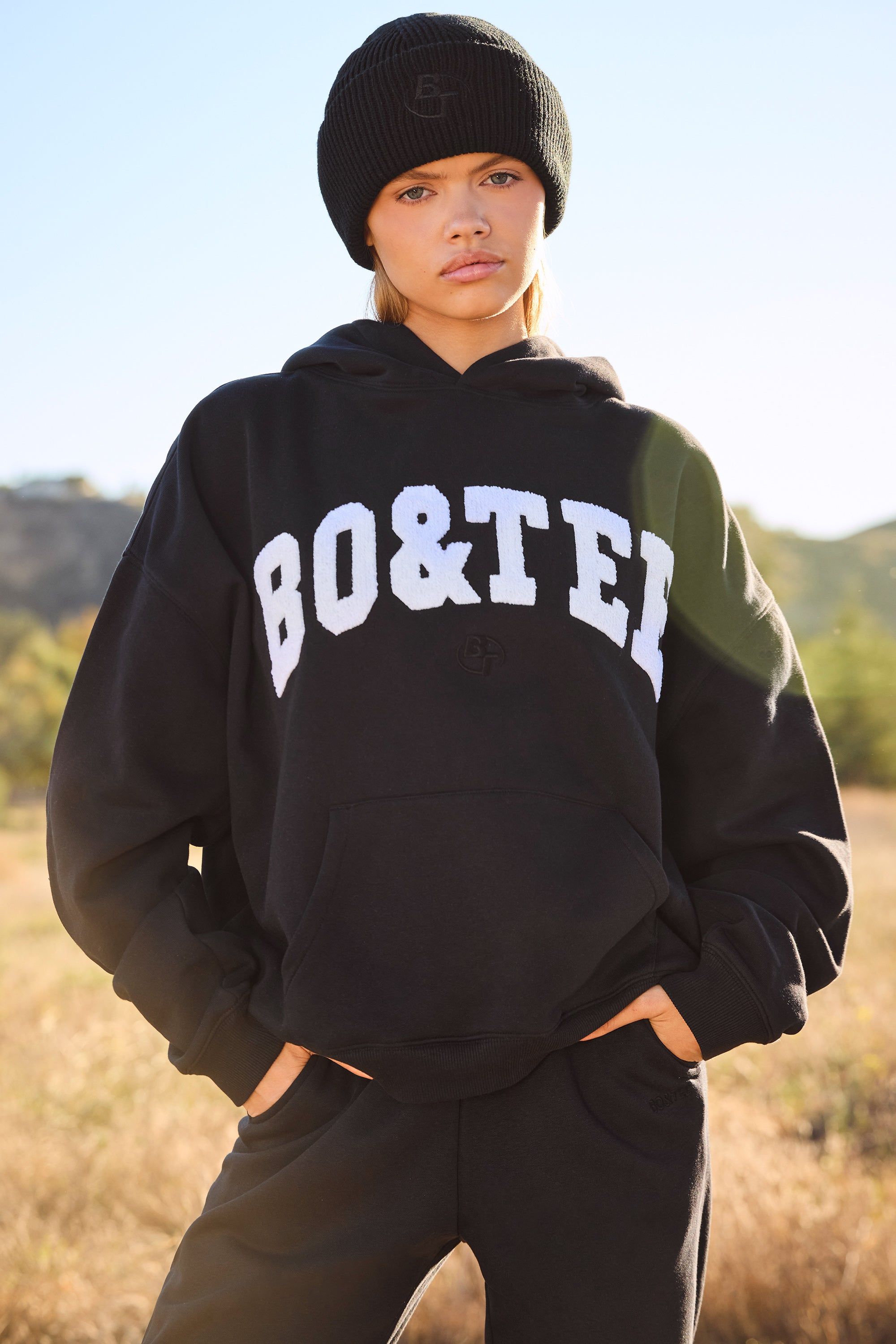 Comfort - Oversized Hooded Sweatshirt in Black sold by Bo + Tee product image thumbnail 5