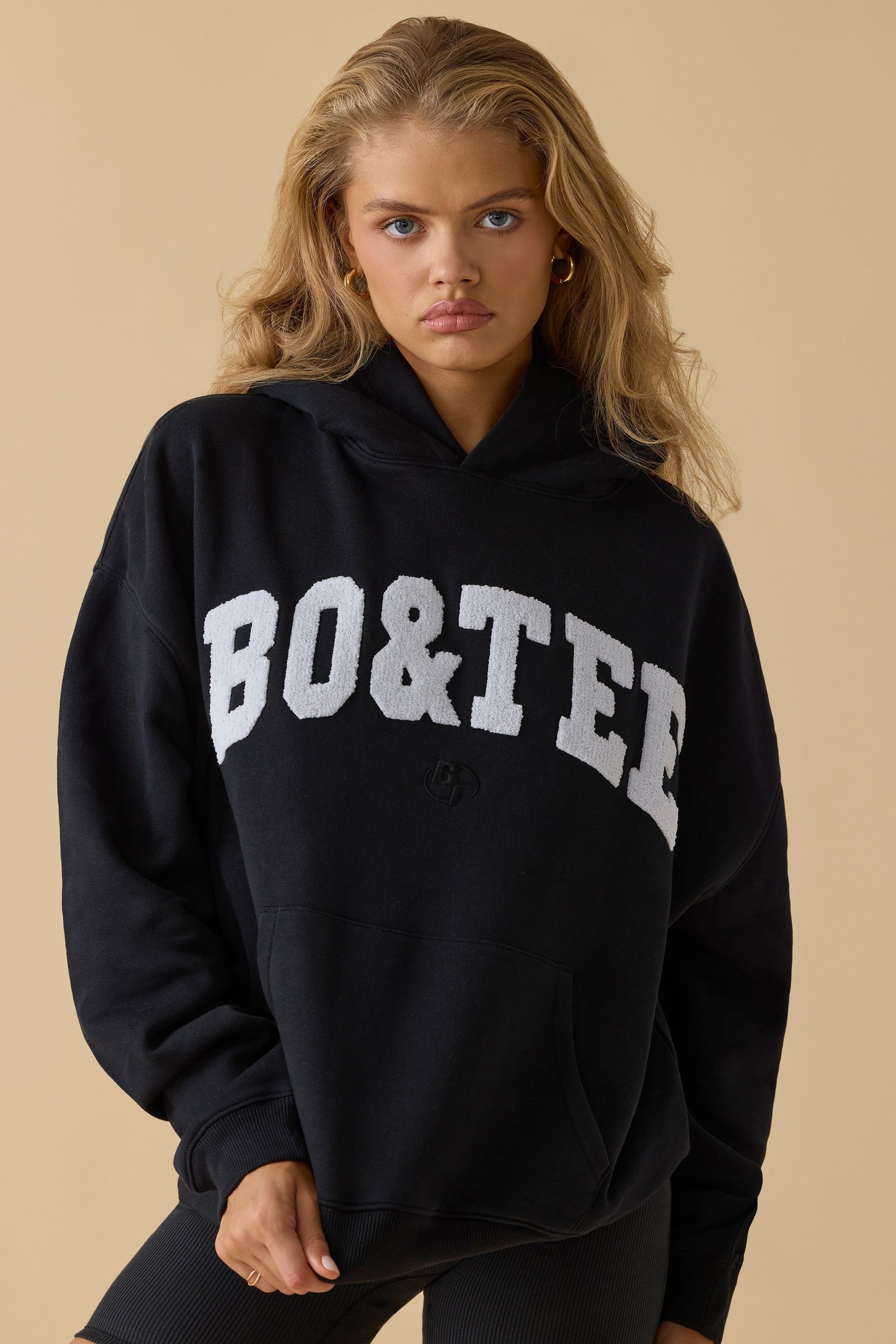 Comfort - Oversized Hooded Sweatshirt in Black sold by Bo + Tee product image thumbnail 8