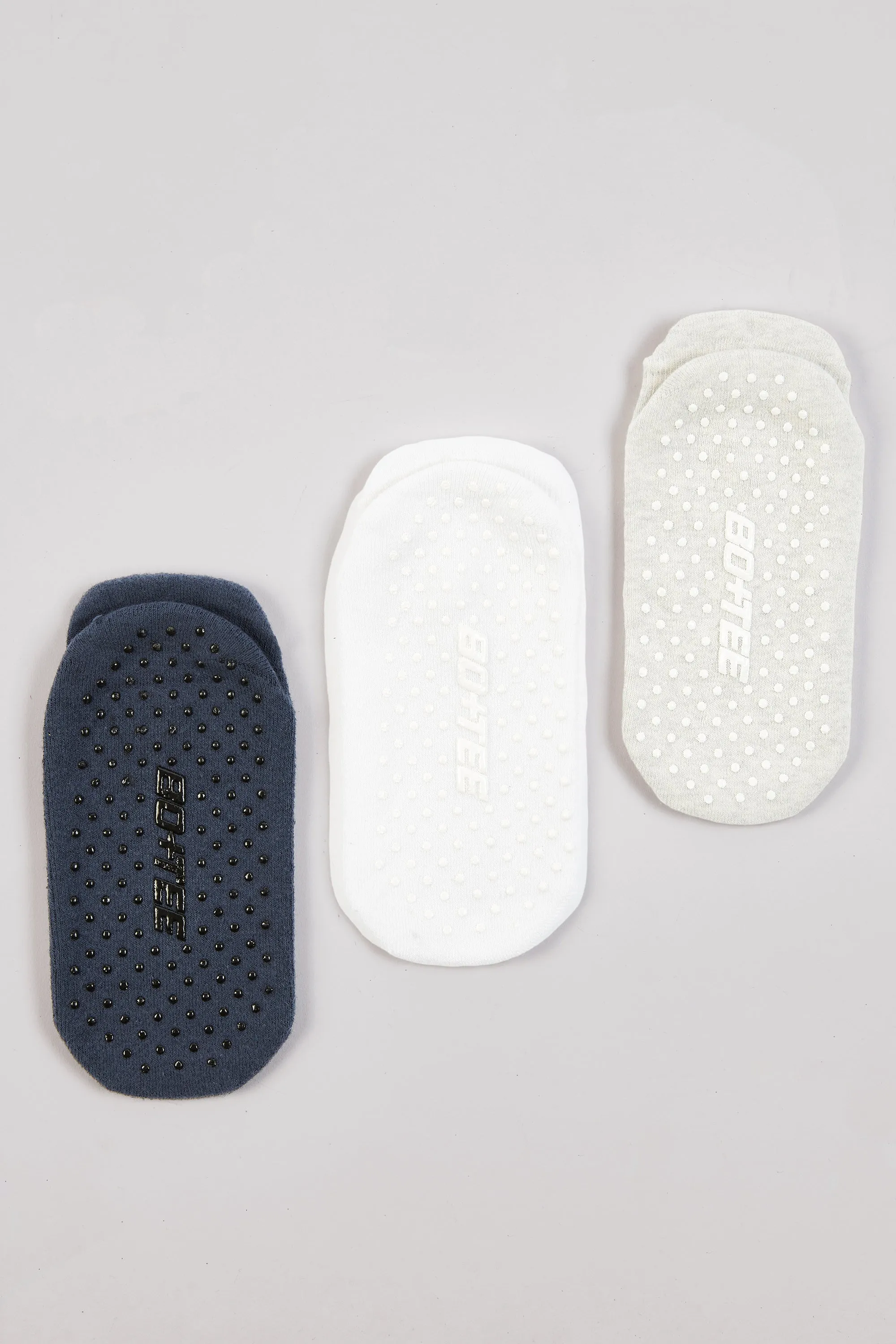 Mindful - Pilates Socks Bundle sold by Bo + Tee product image thumbnail 3