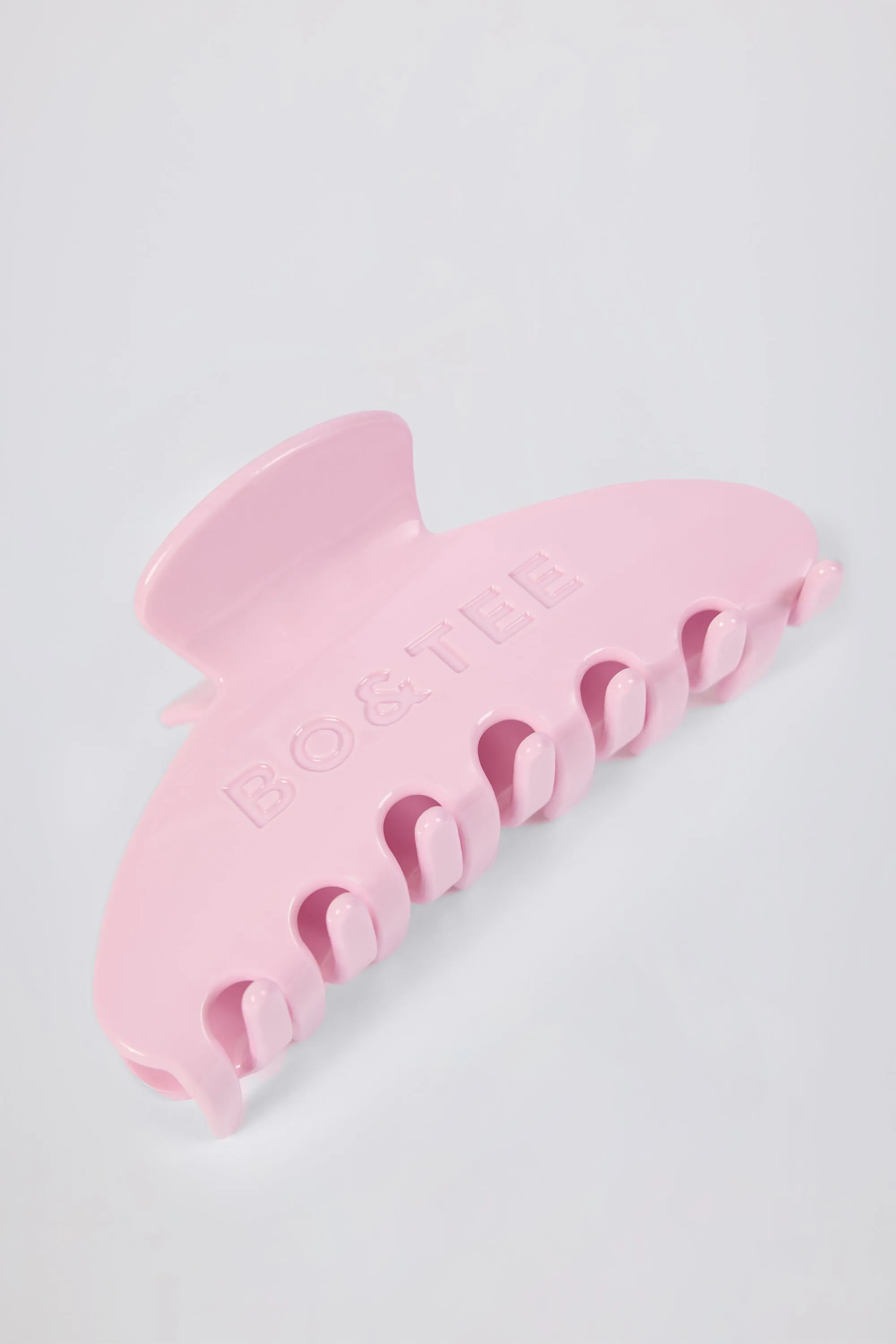 Medium Claw Clip in Soft Pink sold by Bo + Tee product image thumbnail 2