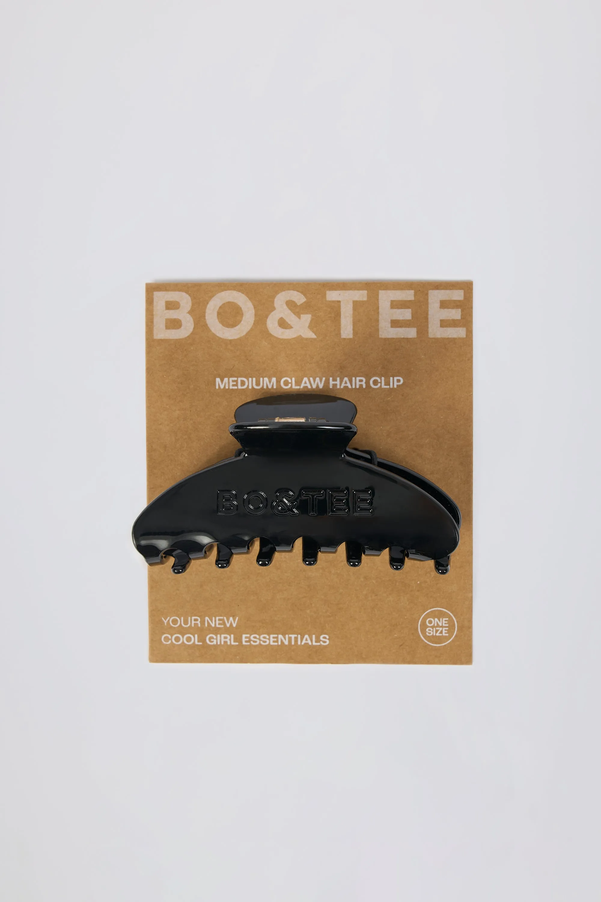 Medium Claw Clip in Black sold by Bo + Tee
