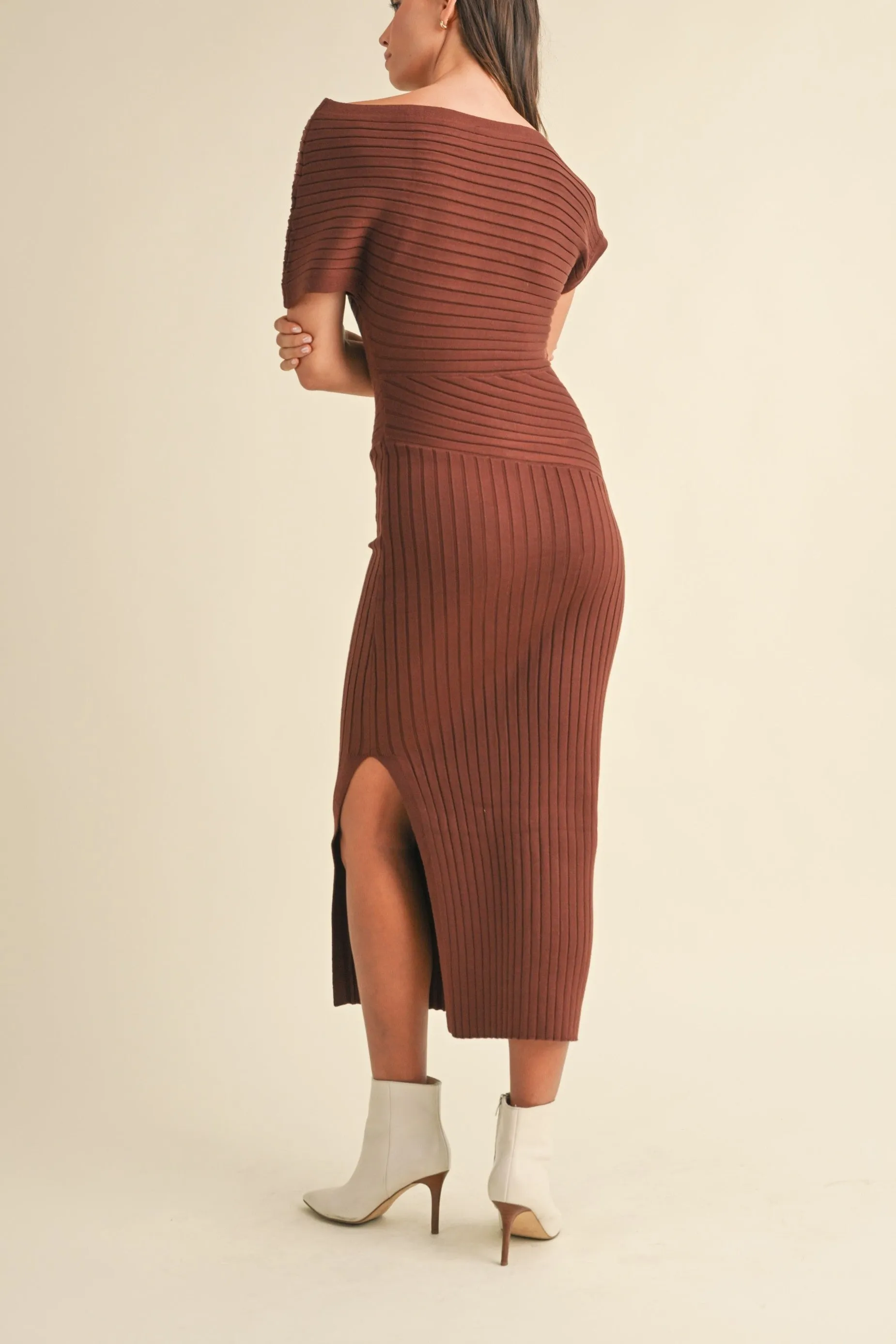 One Shoulder Ribbed Knit Midi Dress sold by Evercado product image thumbnail 4