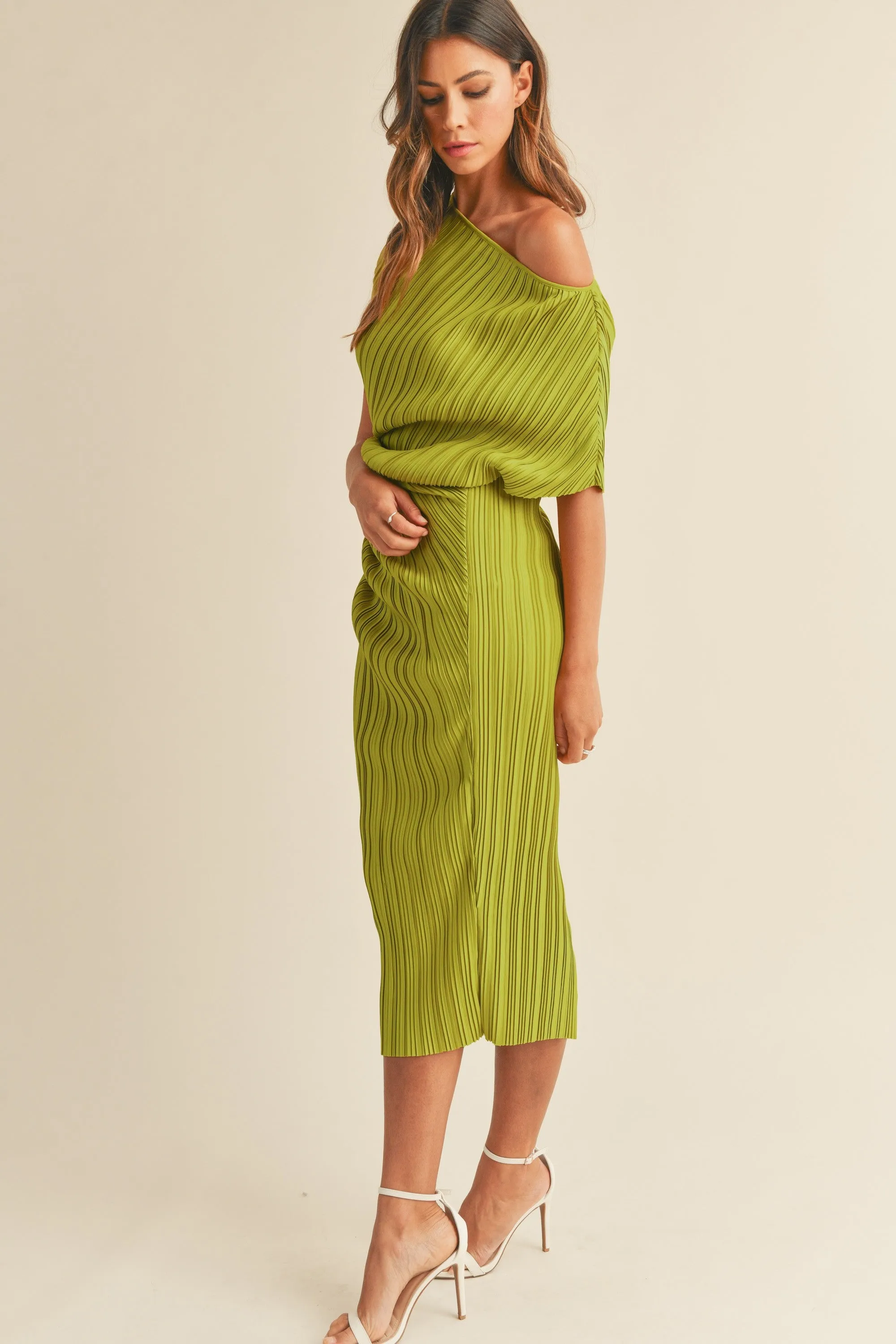 One Shoulder Pleated Midi Dress sold by Evercado product image thumbnail 3