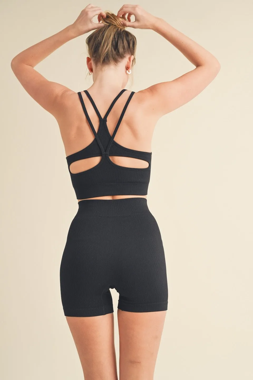 Seamless Tank Top and Shorts Set sold by Evercado product image thumbnail 3