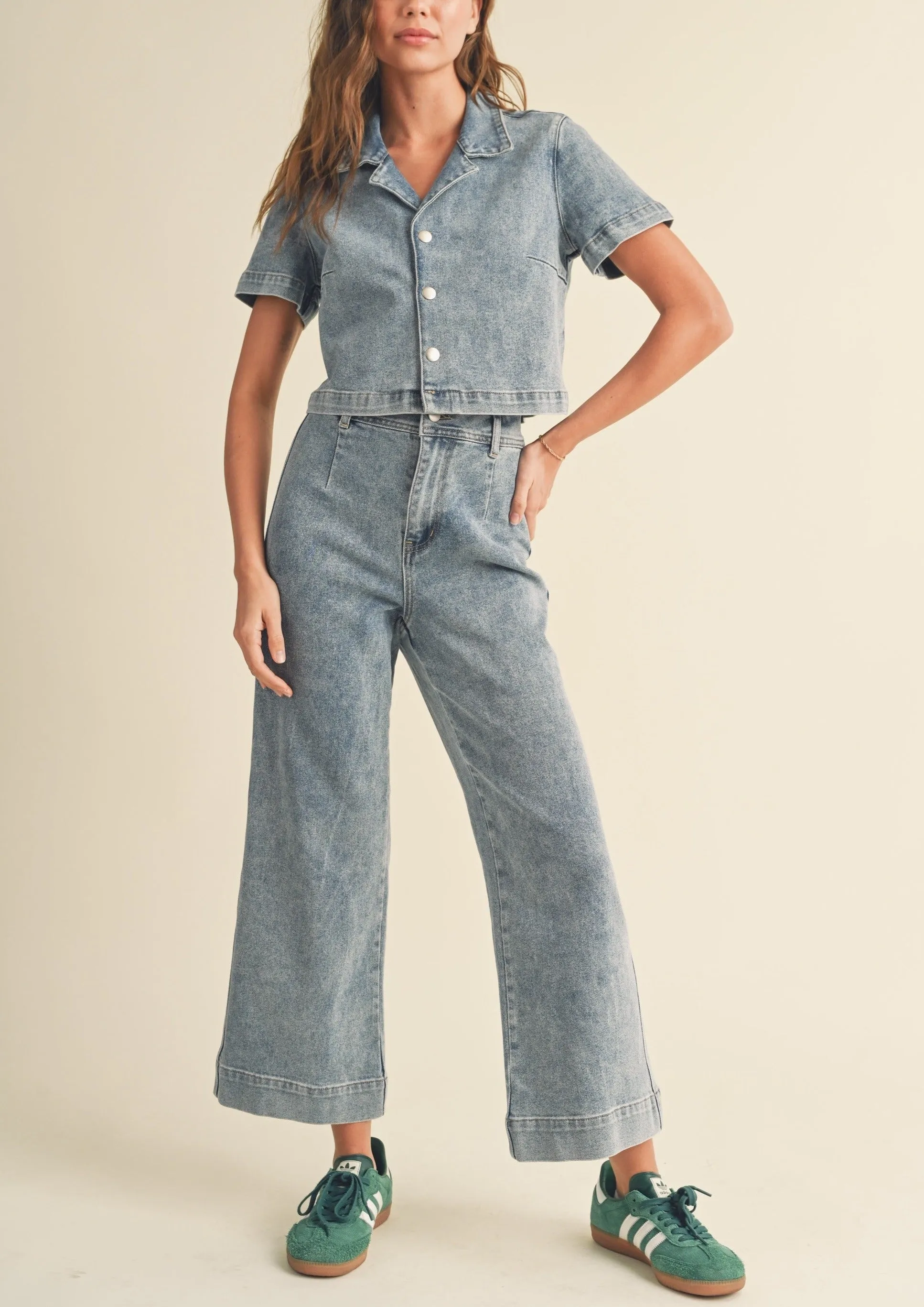 Washed Denim Collard Shirt sold by Evercado product image thumbnail 4