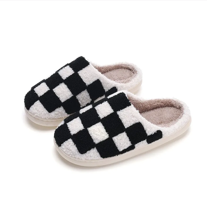 Soft Plush Checker Slipper sold by Evercado product image thumbnail 3