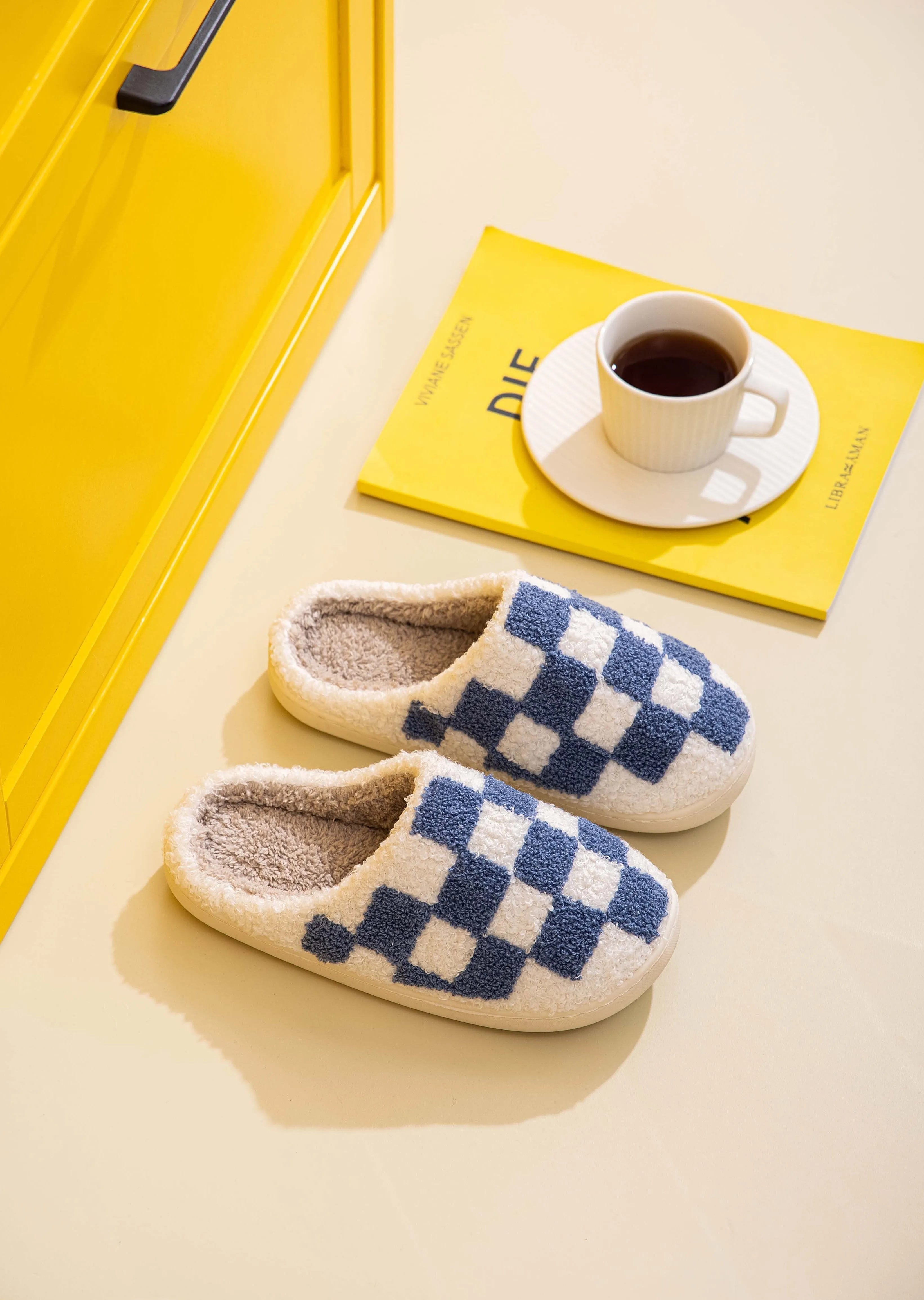 Soft Plush Checker Slipper sold by Evercado product image thumbnail 5