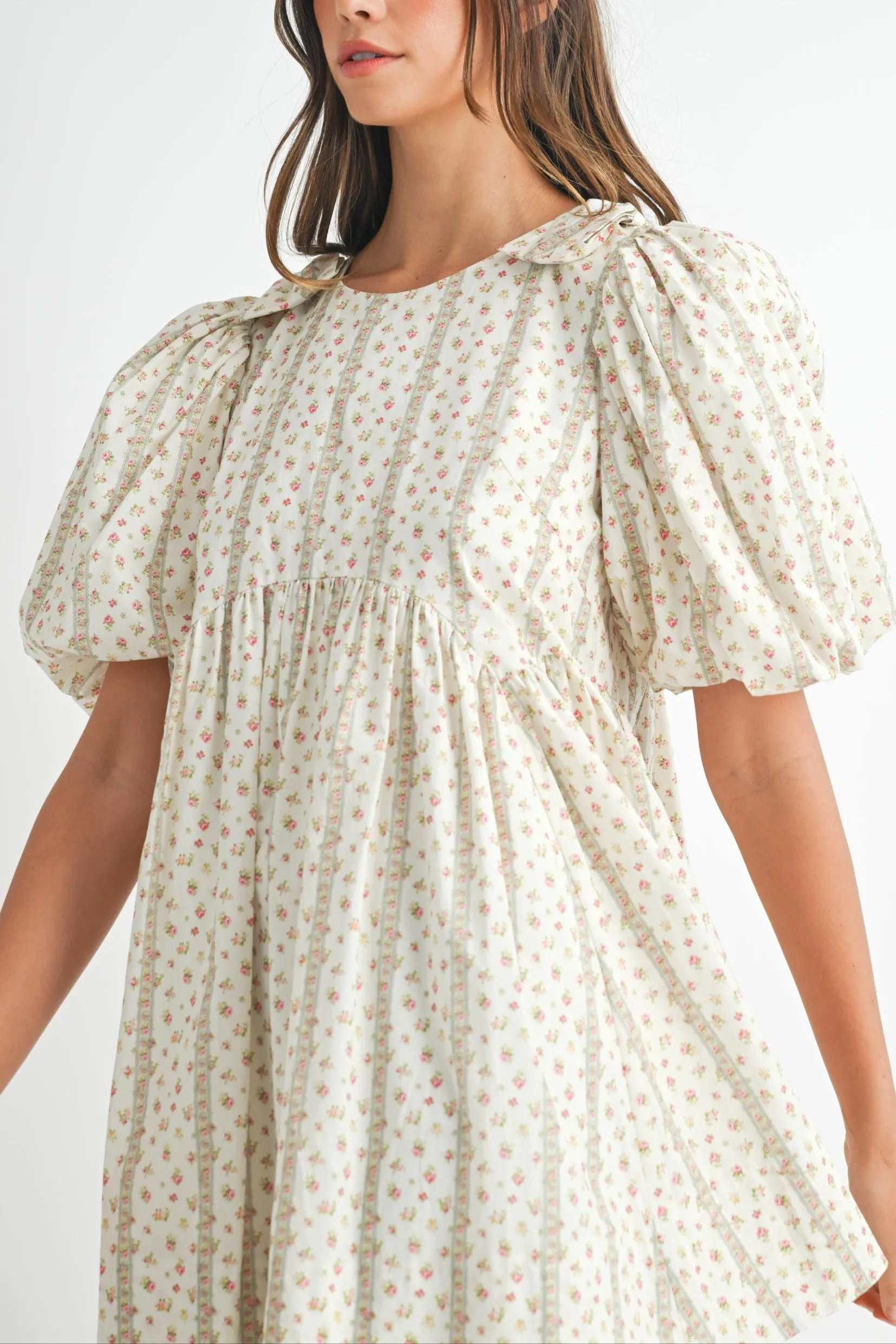 Floral Print Puff Sleeve Mini Dress sold by Evercado product image thumbnail 4