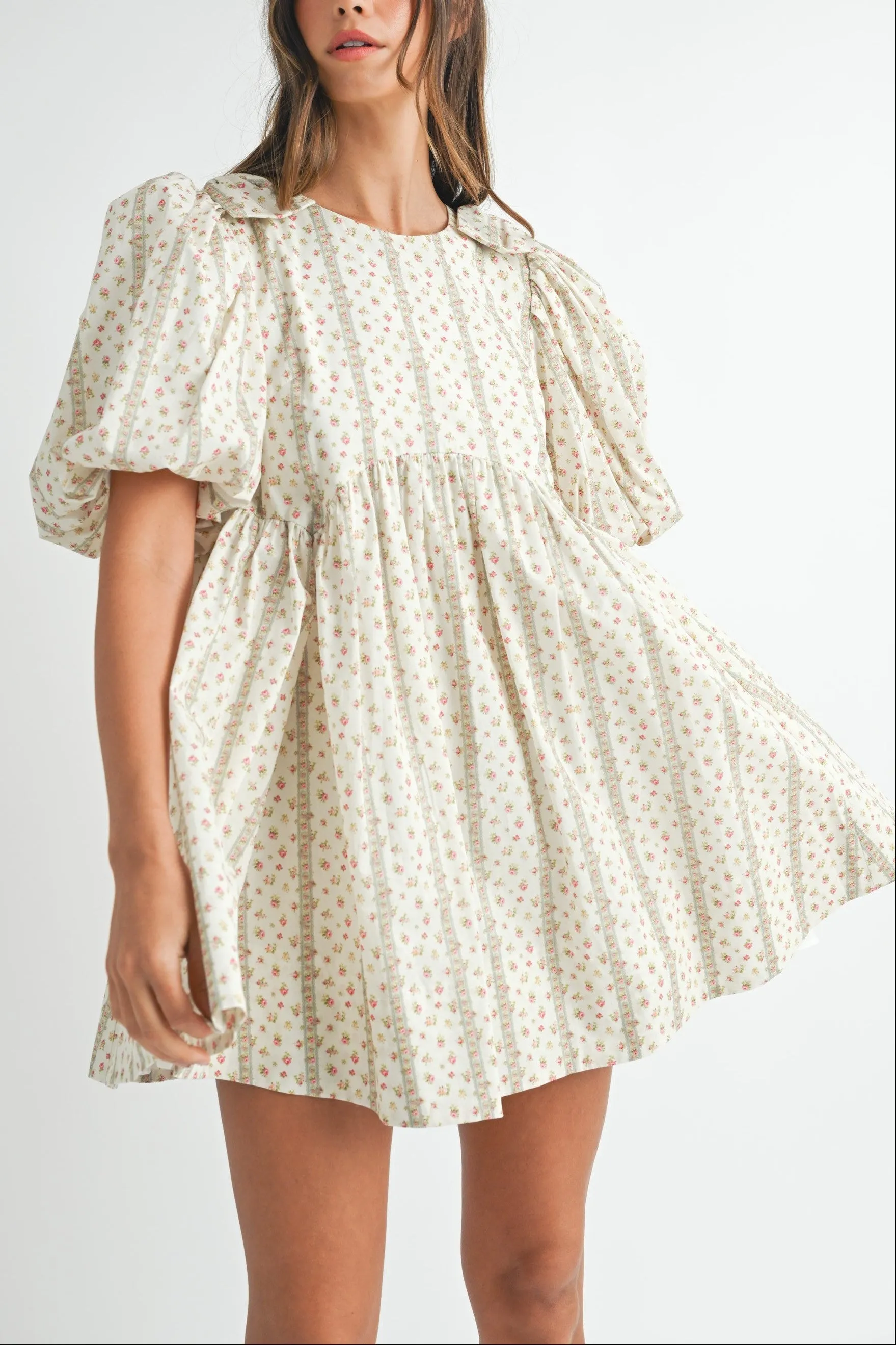 Floral Print Puff Sleeve Mini Dress sold by Evercado