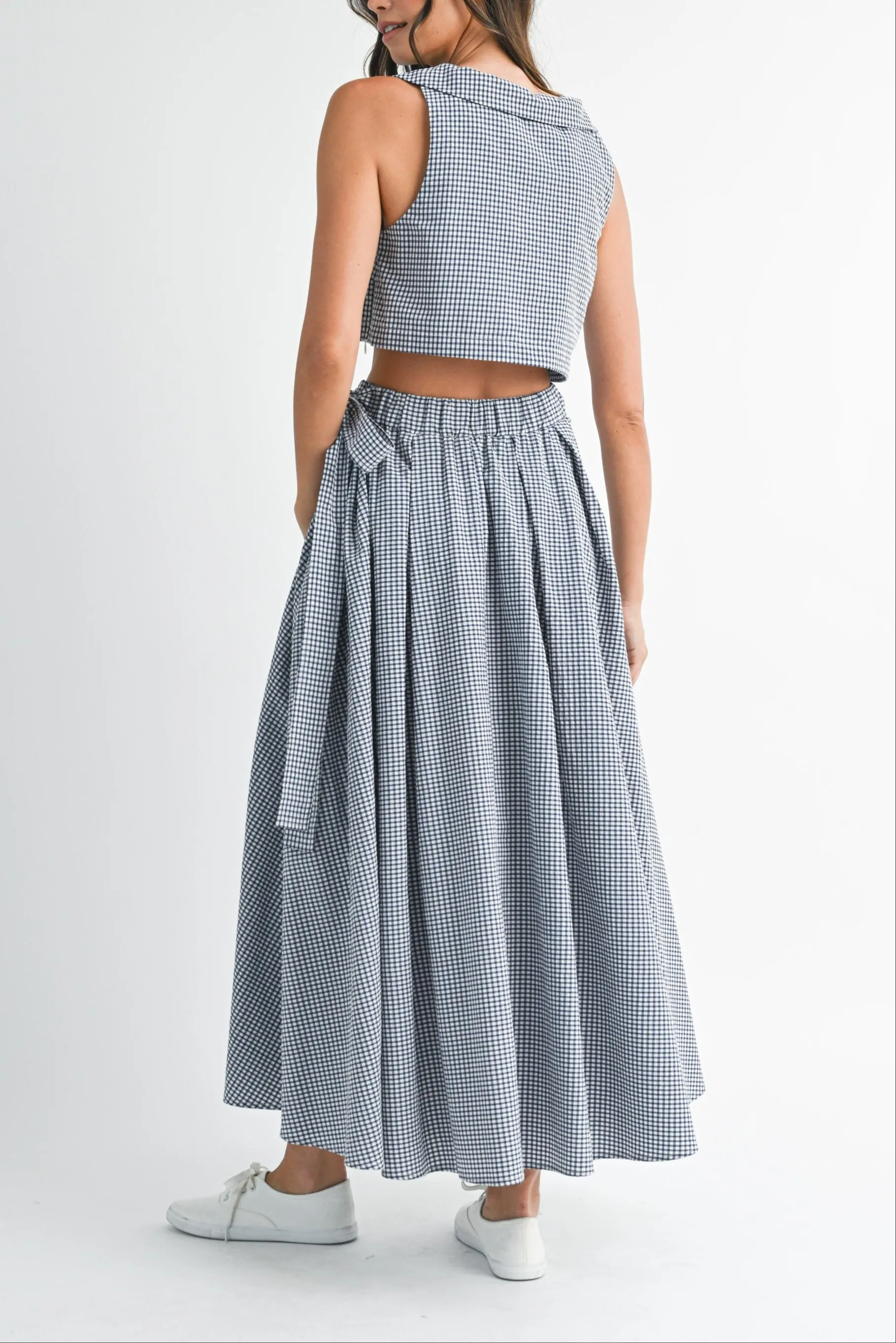 Gingham Cute Collar Crop Top & Maxi Skirt Set sold by Evercado product image thumbnail 4