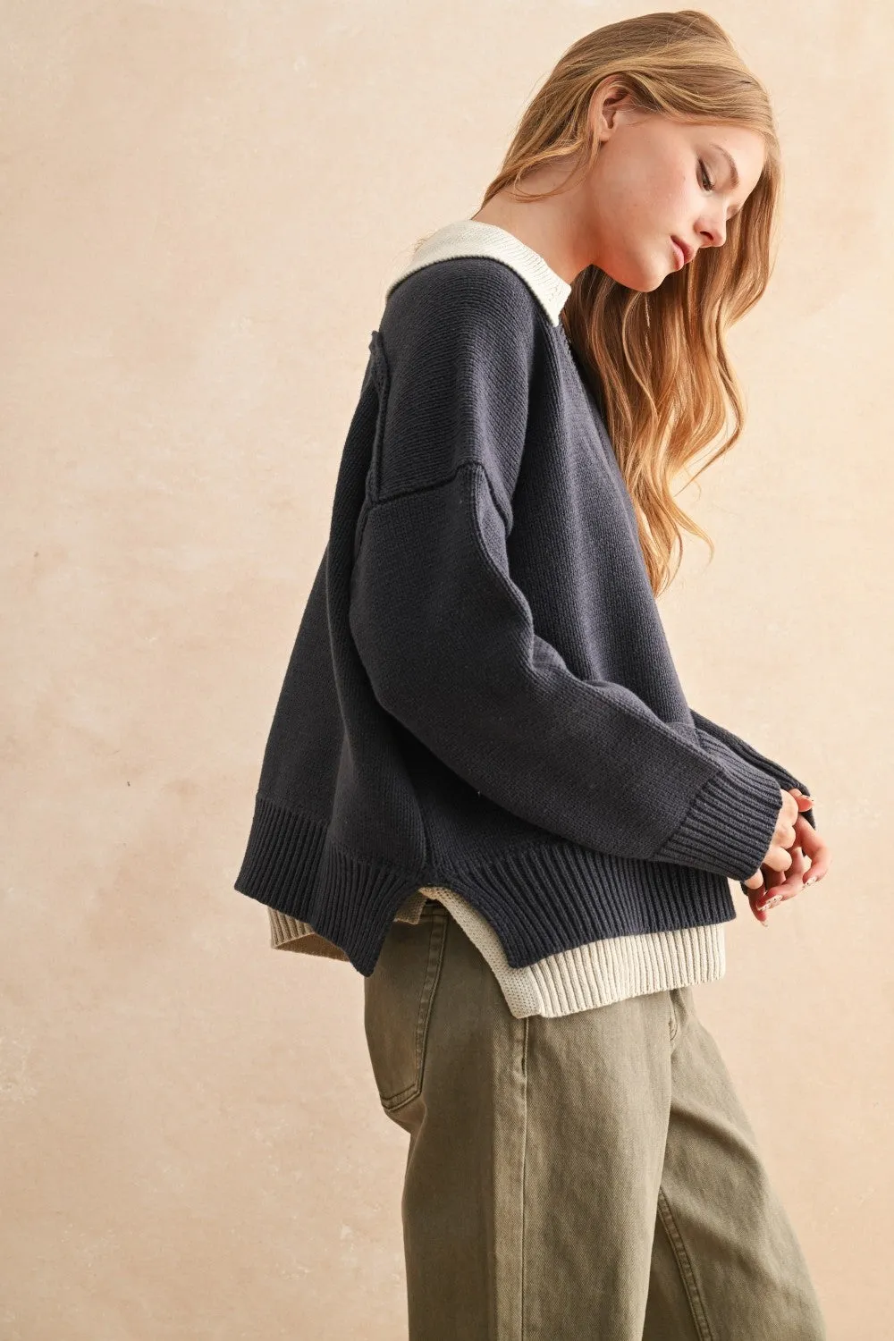 Contrast Collar V-Neck Knit Sweater – Oversized Pullover sold by Evercado