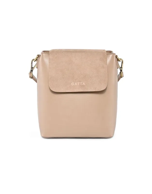 Christie Sand sold by Gattabag