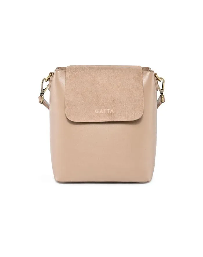 Christie Sand sold by Gattabag