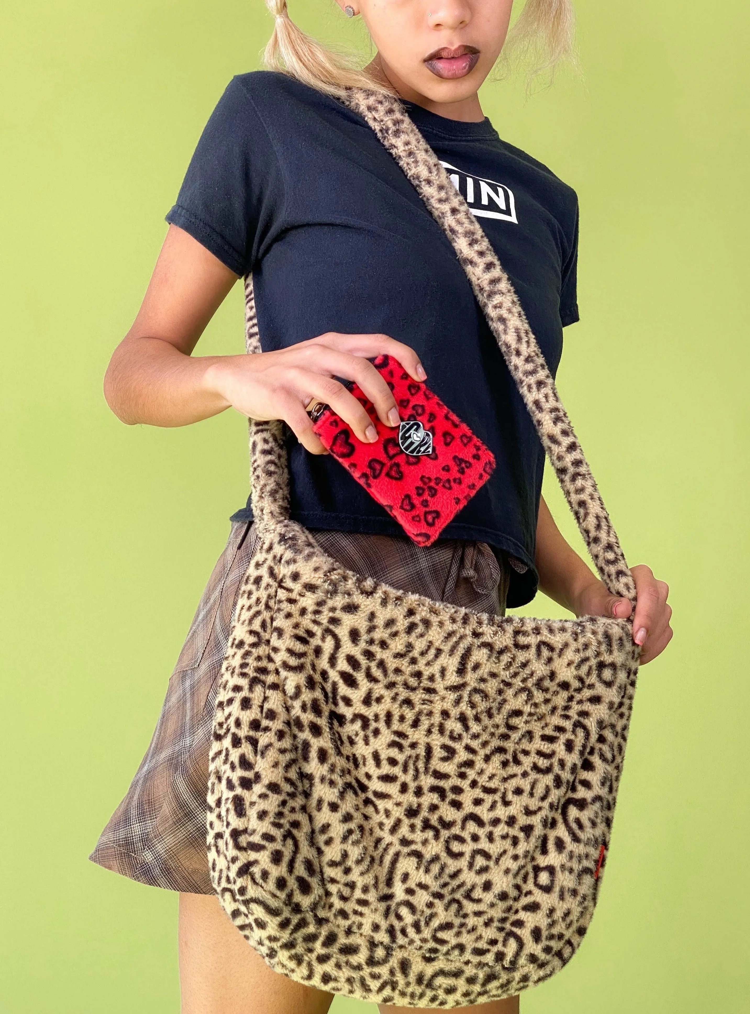 Ily Wallet sold by iGirl World product image thumbnail 2