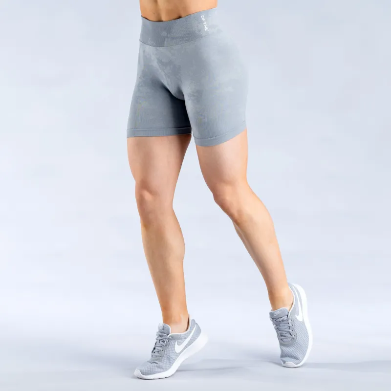 Dynamic Mist Shorts | 4.5" sold by Dfyne