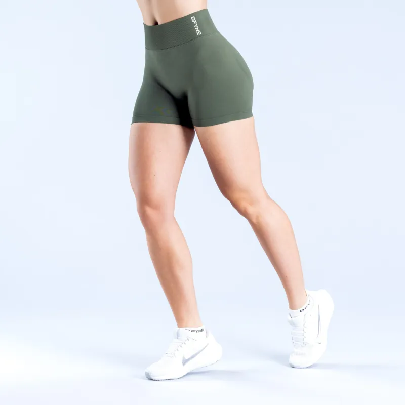 Dynamic Shorts | 4.5" sold by Dfyne