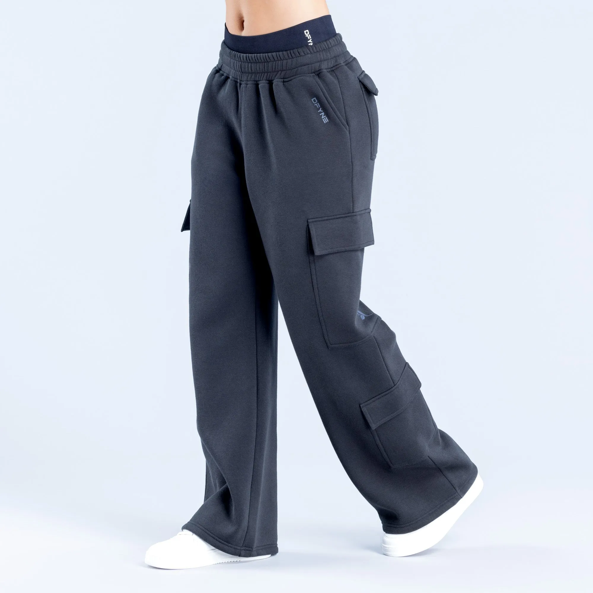Lanyi Edit Wide Leg Cargo Joggers sold by Dfyne