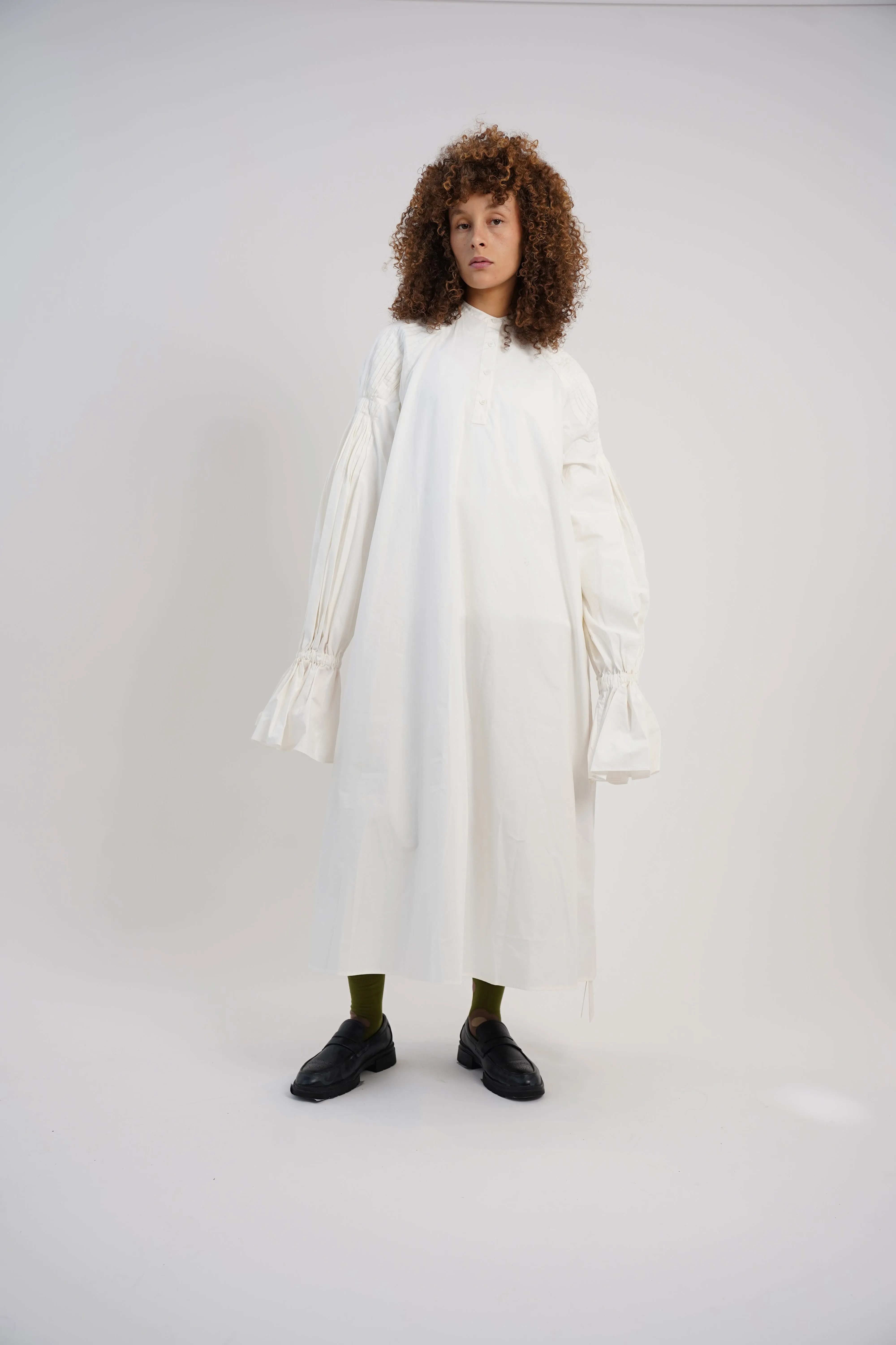 ROBE ARCHIVE sold by The MNA