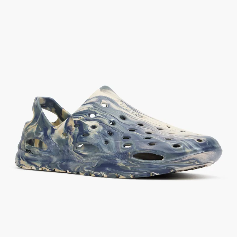 Unisex Riptide Sandal made by XTRATUF