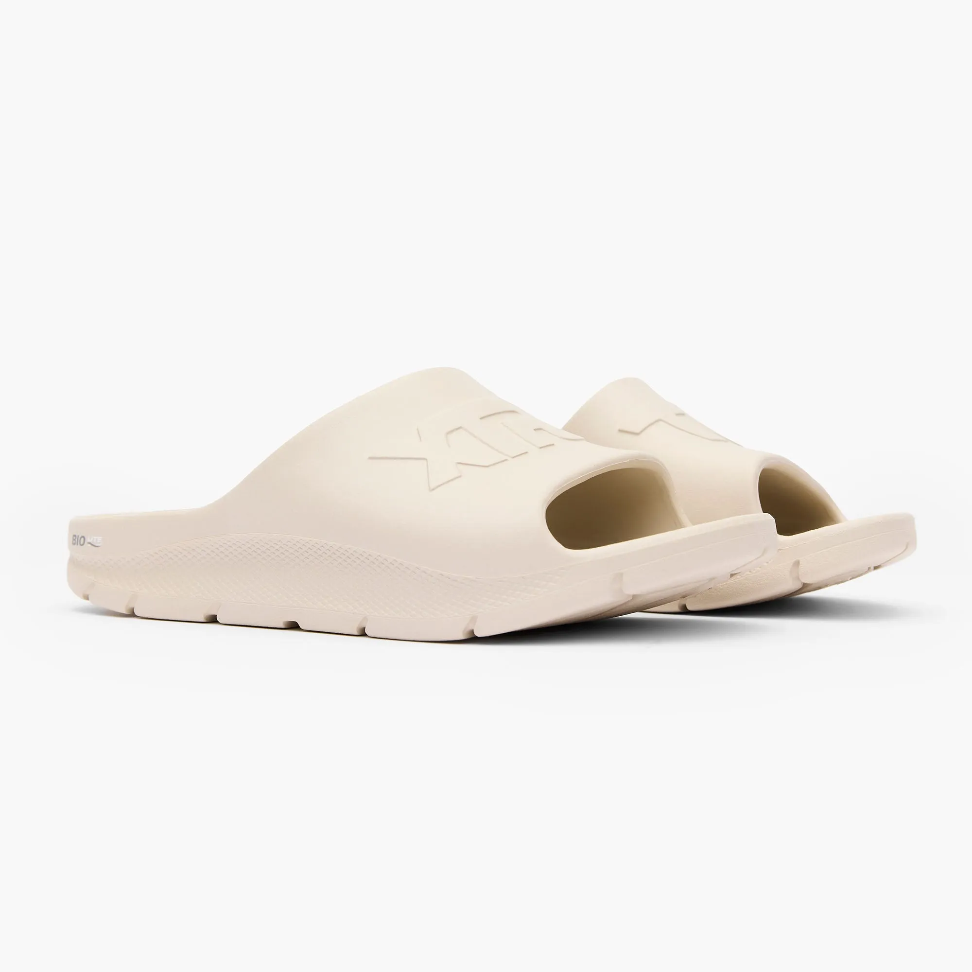 Women's Après Fish Slide sold by XTRATUF