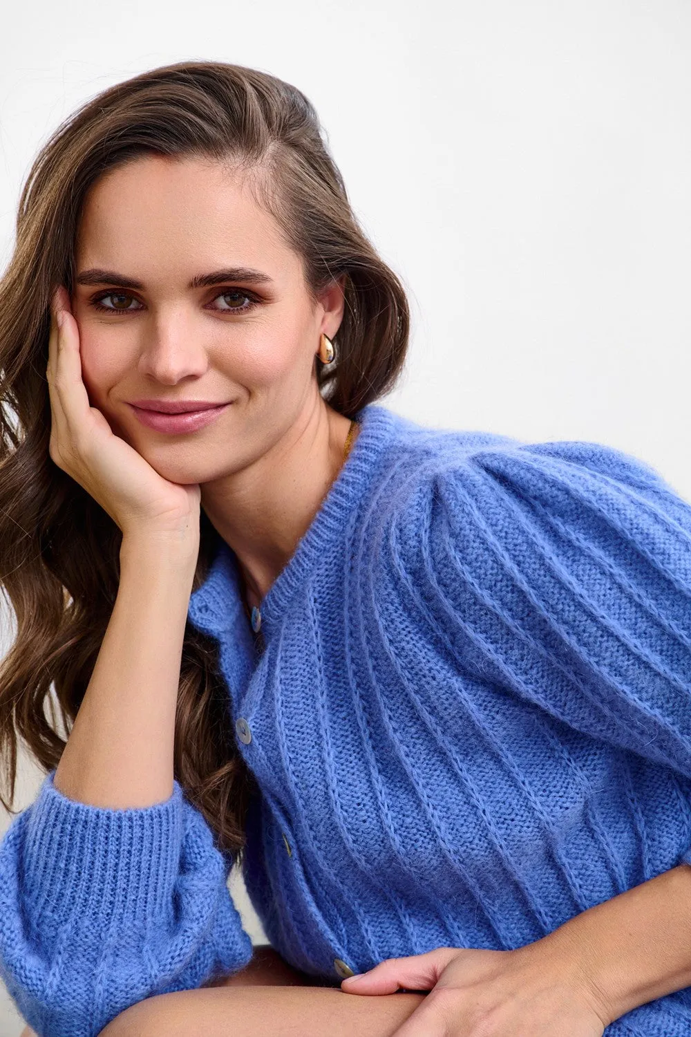 Kardigan z wełną Cloud Nine sold by Naoko product image thumbnail 5