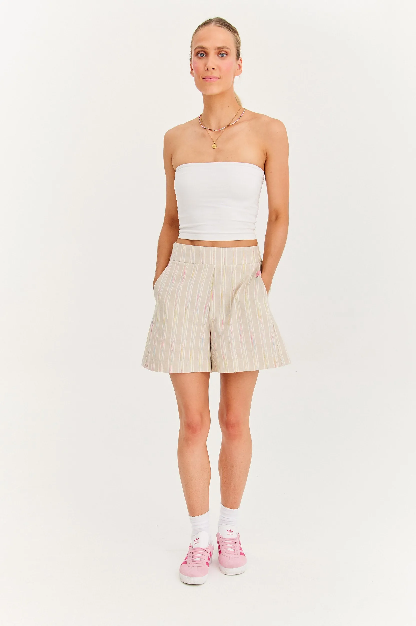 Szorty Desert Lily sold by Naoko product image thumbnail 4