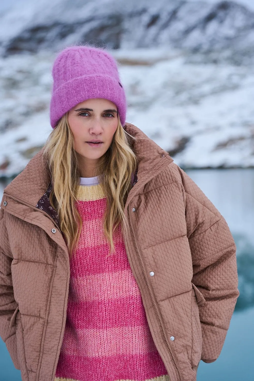 Sweter z wełną Strawberry Cream sold by Naoko product image thumbnail 3