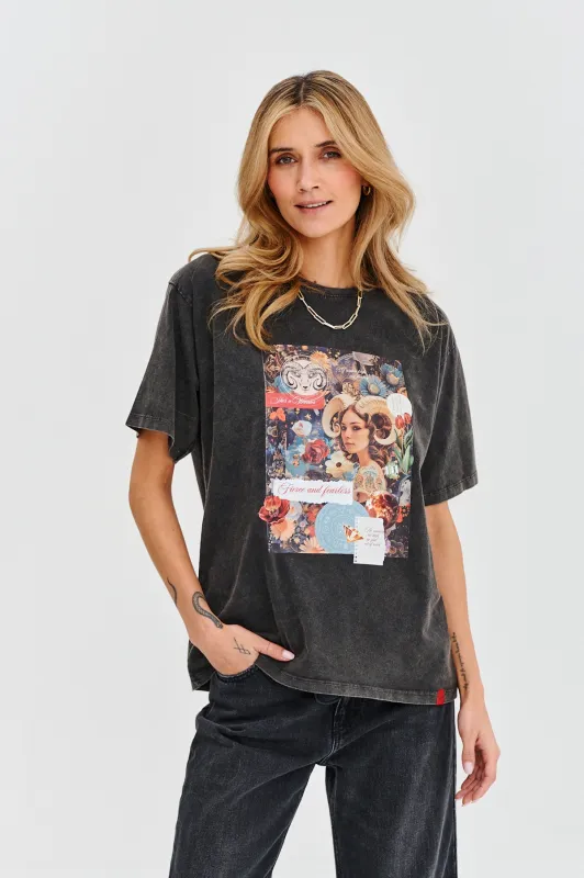 T-shirt Aries Flame sold by Naoko