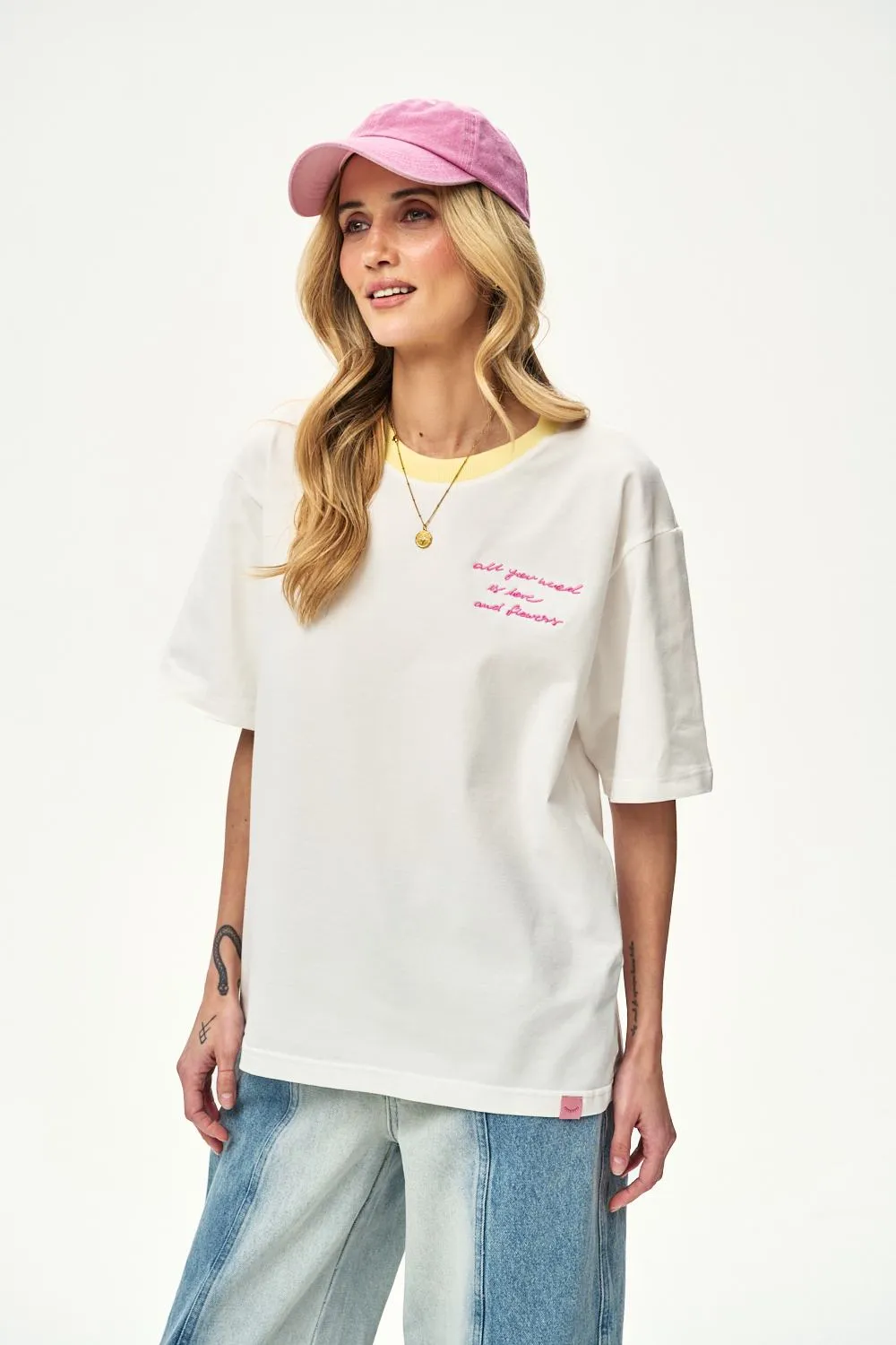 T-shirt Sunday Market sold by Naoko product image thumbnail 3