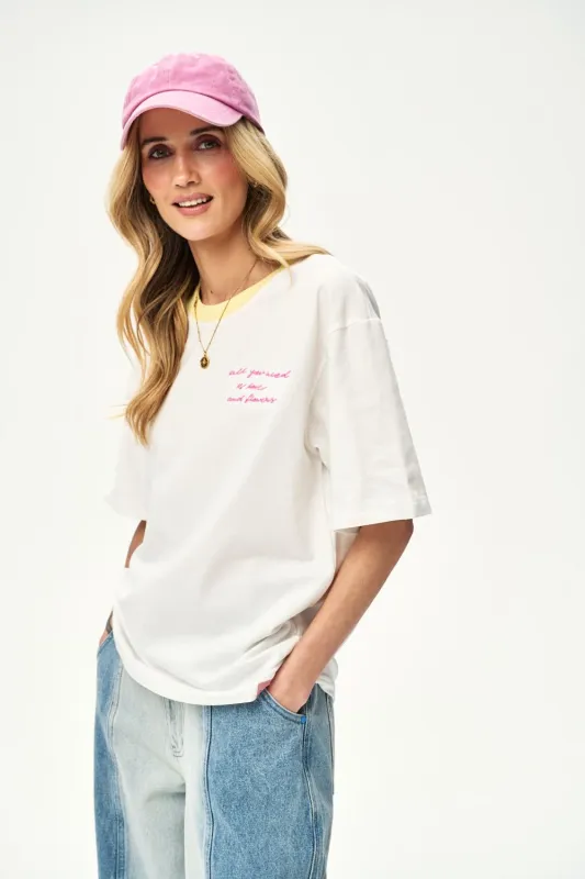 T-shirt Sunday Market sold by Naoko