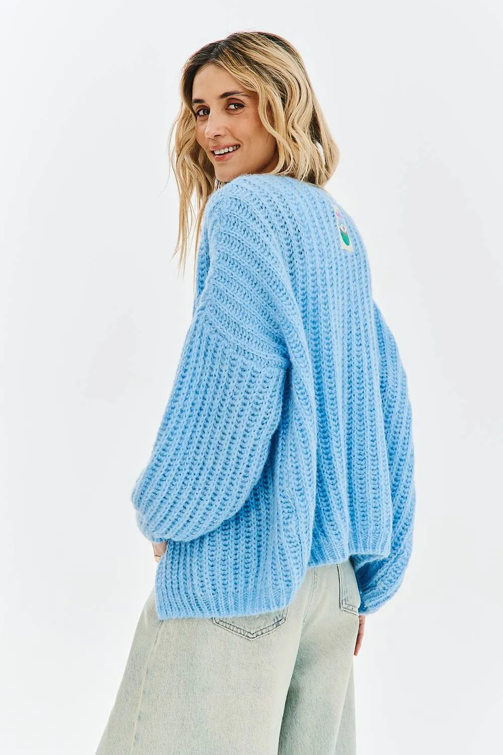 Kardigan Air Kissed sold by Naoko product image thumbnail 2