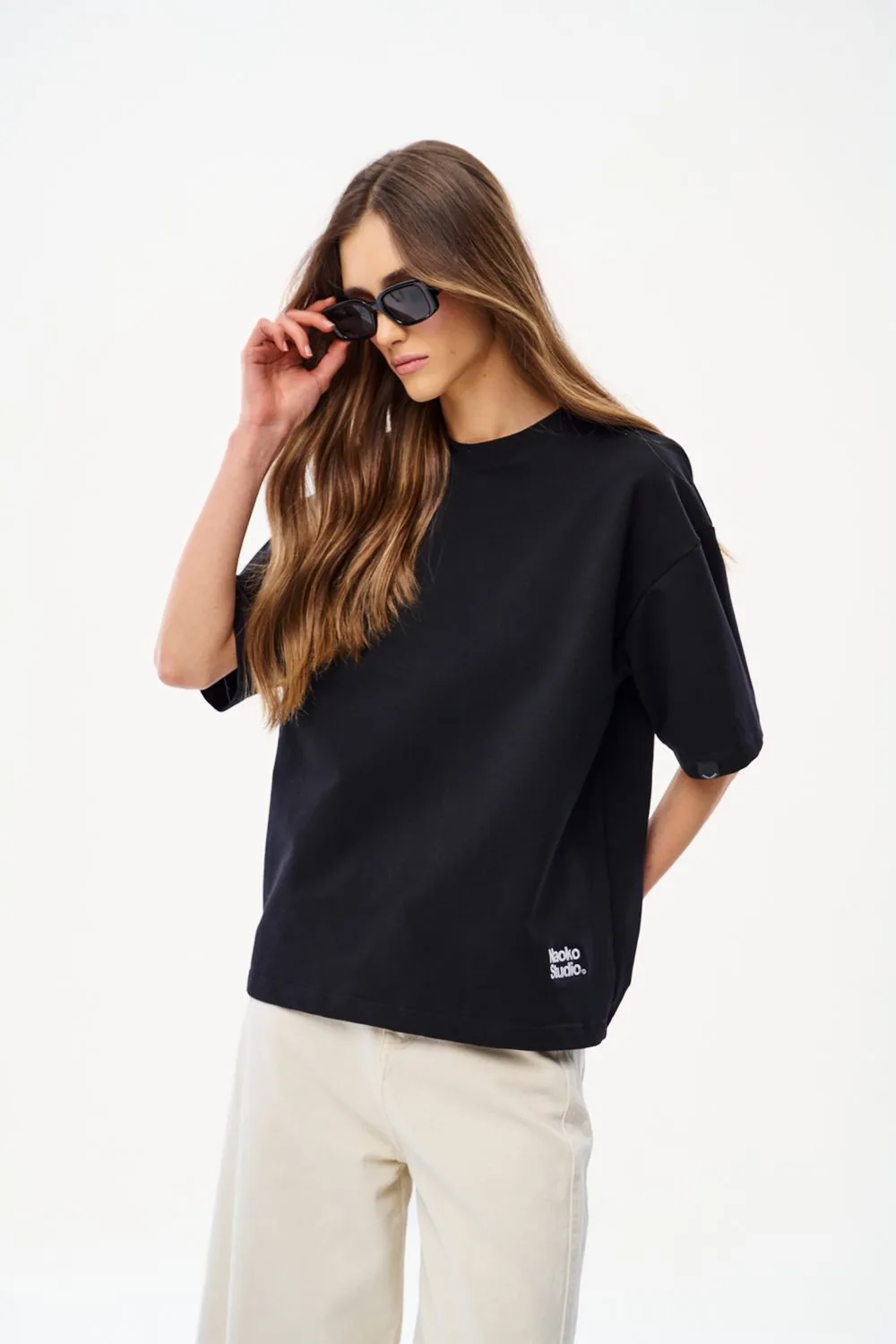 T-shirt Naoko Studio Noir sold by Naoko product image thumbnail 3