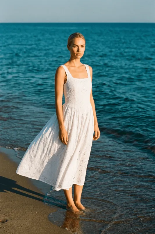 Sukienka ażurowa midi Pristine made by Naoko