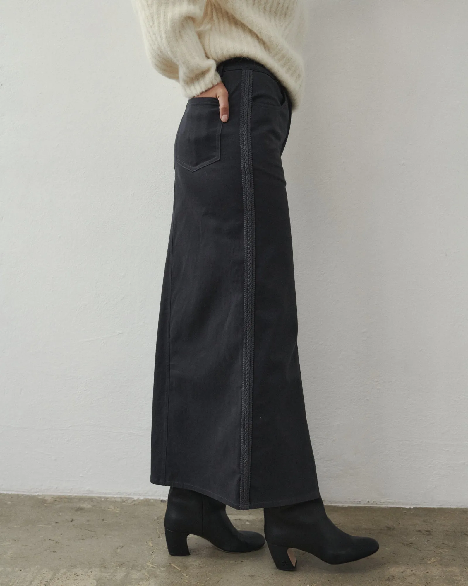 SPÓDNICA MAXI MAIA sold by The Odder Side product image thumbnail 4