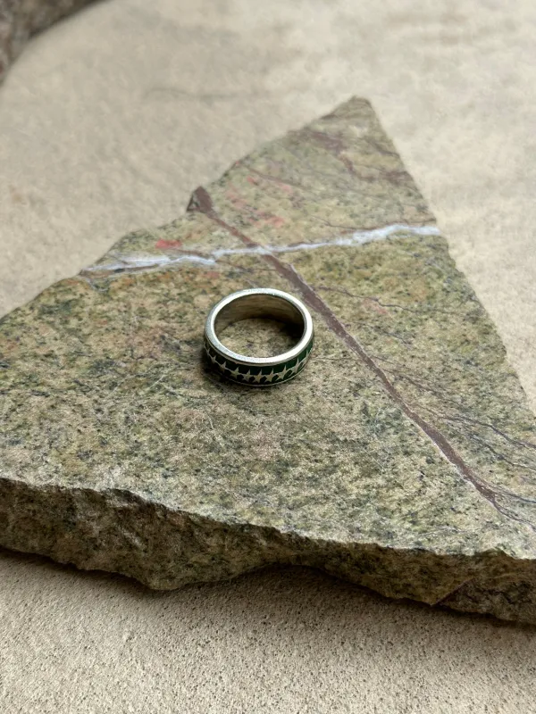 TwoJeys PIERŚCIONEK ALL-ROUND ICON GREEN sold by The Odder Side