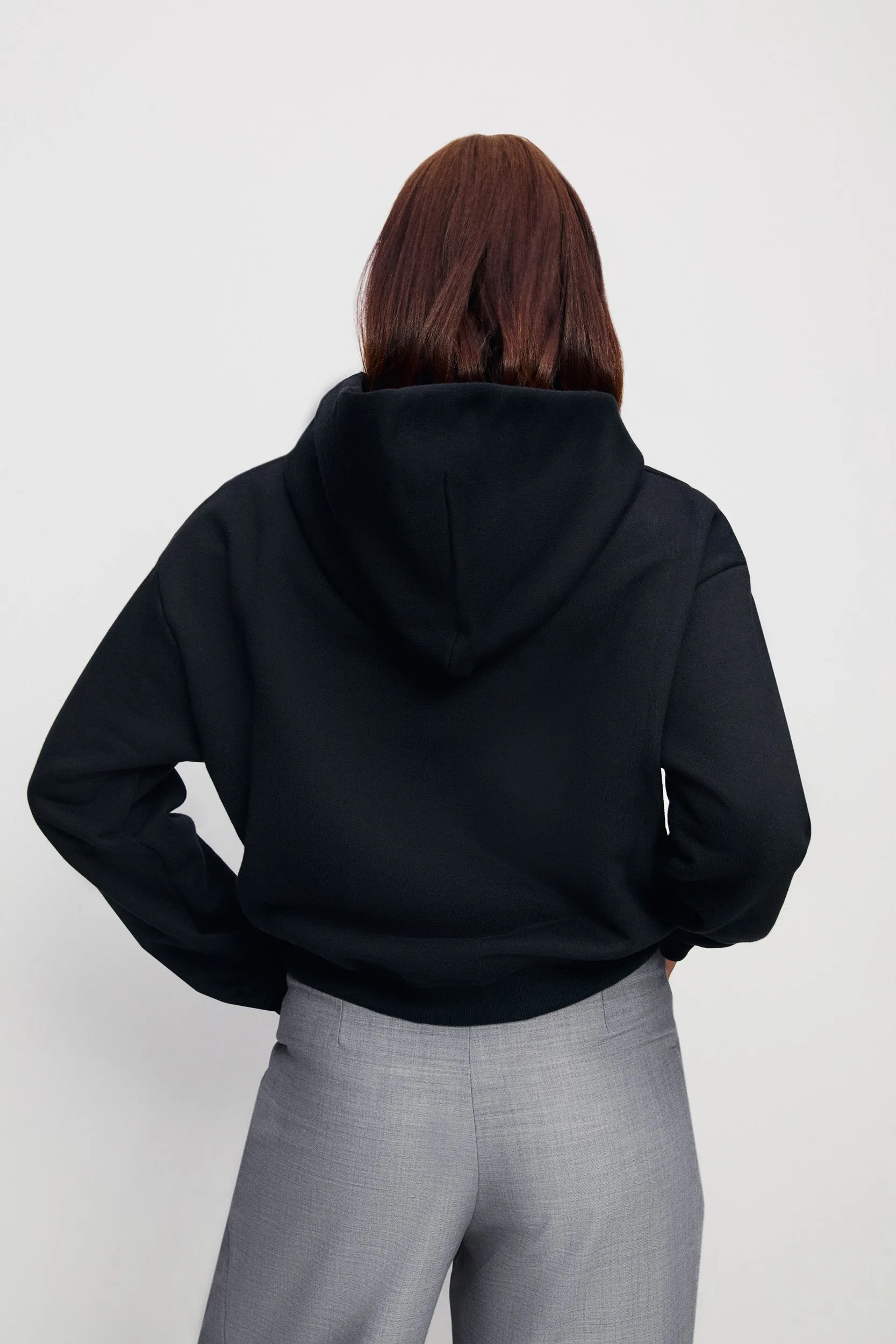 BLUZA Z SZEROKIM KAPTUREM LEAL ORGANIC CZARNA sold by The Odder Side product image thumbnail 5