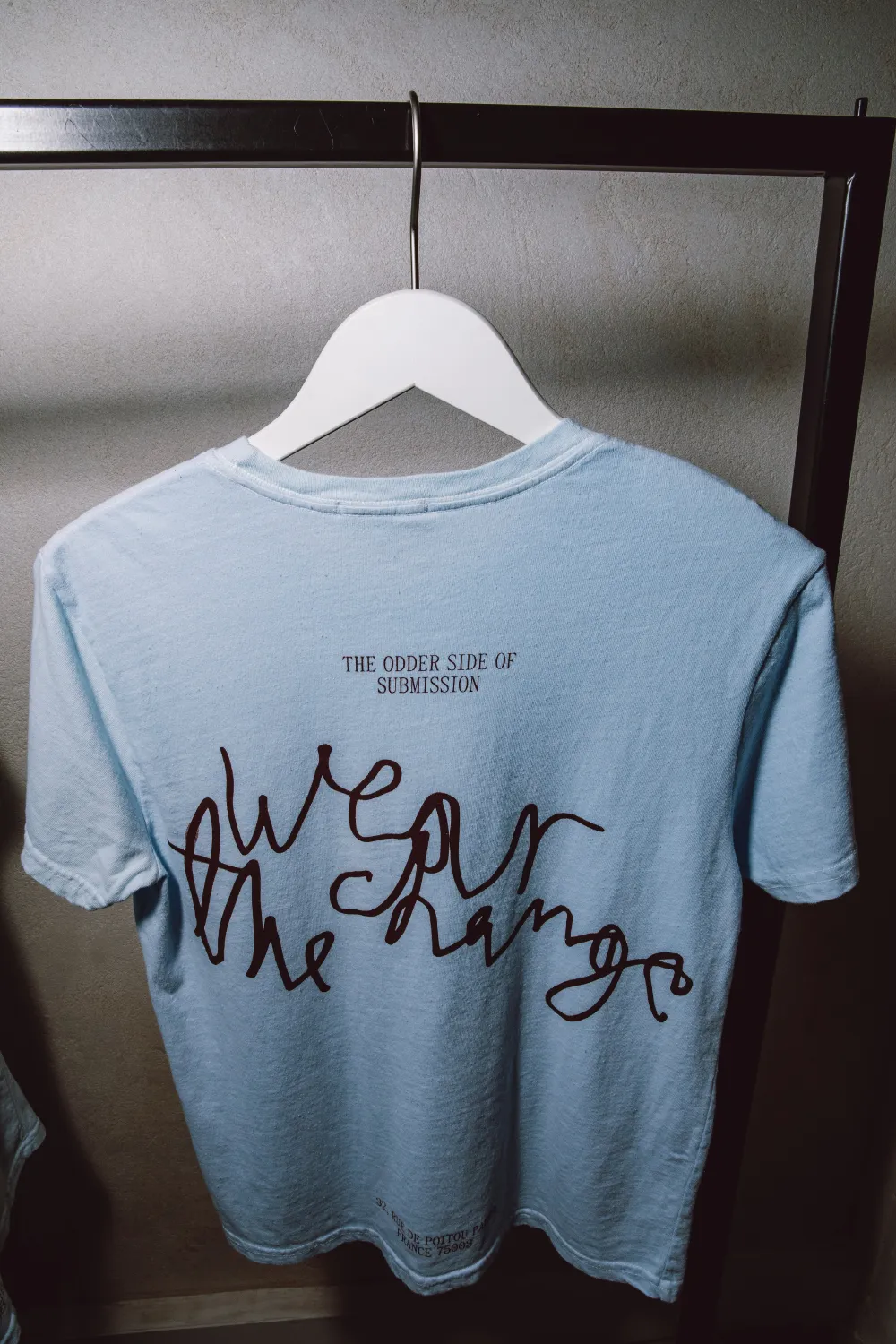 T-SHIRT BAWEŁNIANY WEAR THE CHANGE BŁĘKITNY sold by The Odder Side product image thumbnail 2