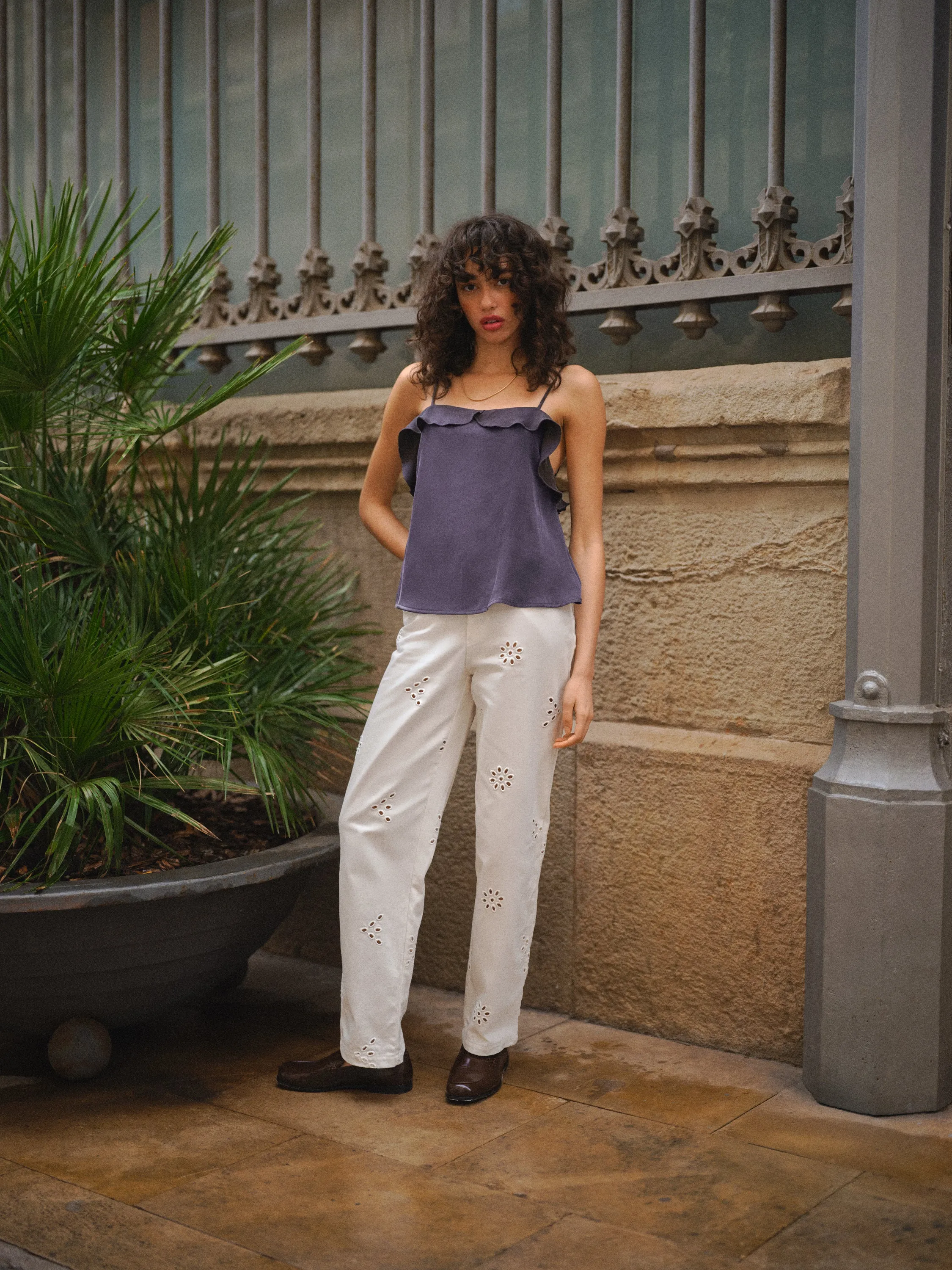 SPODNIE DAMSKIE DAYLIGHT BIAŁE sold by The Odder Side product image thumbnail 5