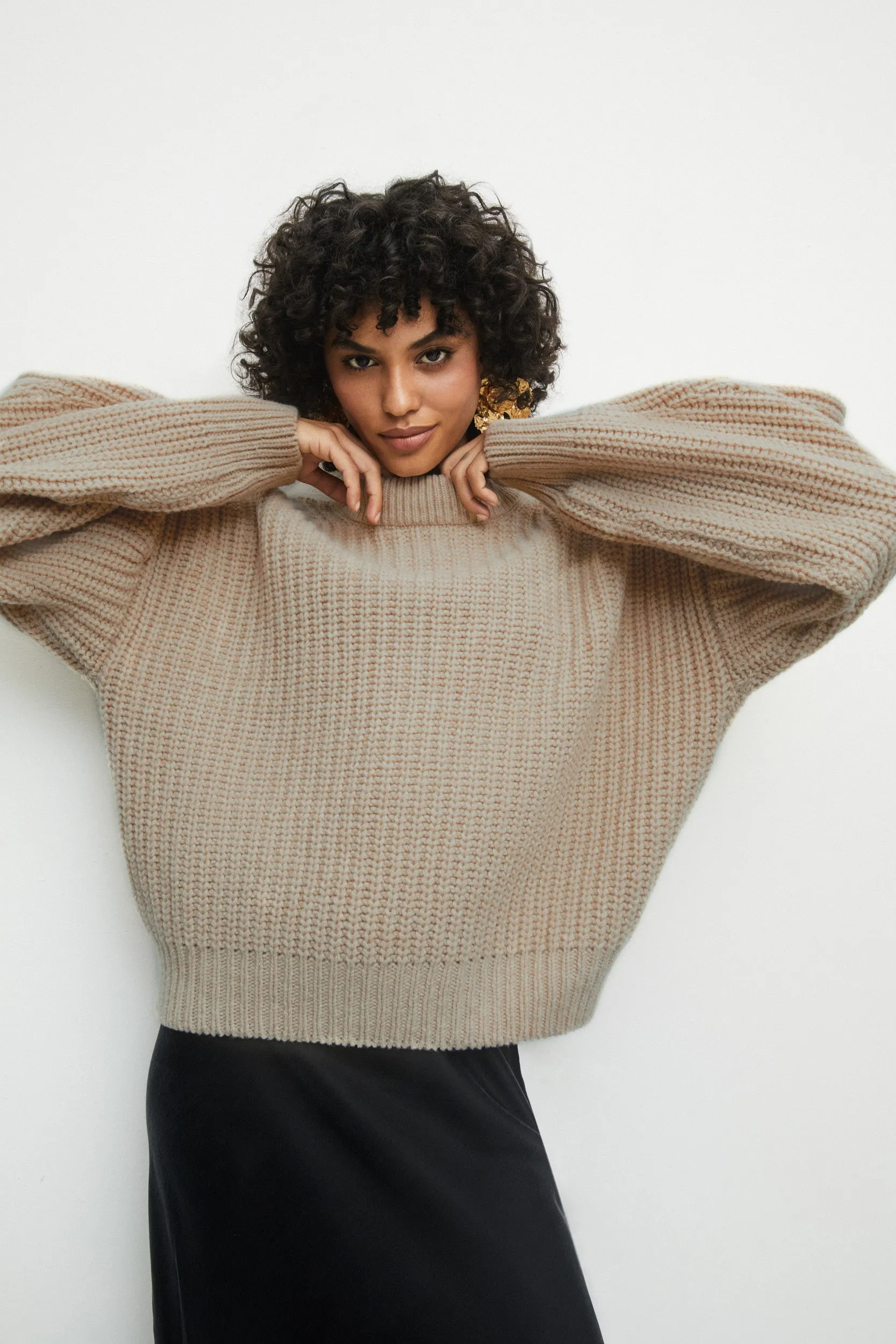 SWETER WOOLY BEŻOWY sold by The Odder Side product image thumbnail 5