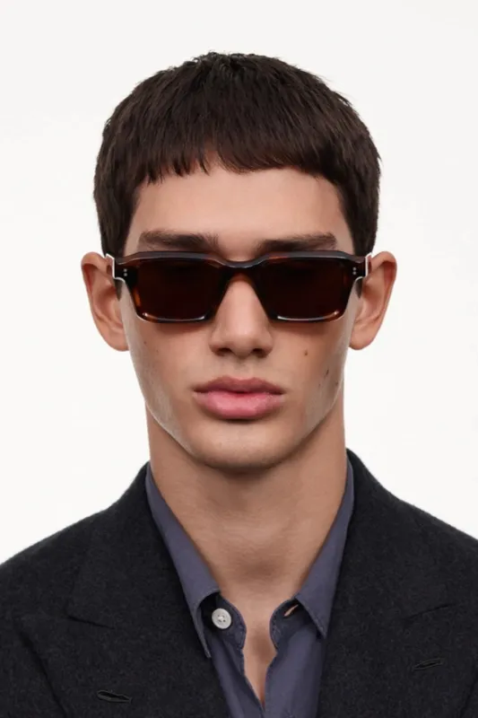 OKULARY PRZECIWSŁONECZNE MĘSKIE 03 CHIMI EYEWEAR BRĄZOWE sold by The Odder Side