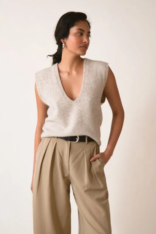 KAMIZELKA PASCAL BEIGE made by The Odder Side