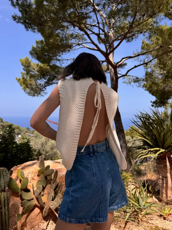 TOP CLEO ECRU made by The Odder Side