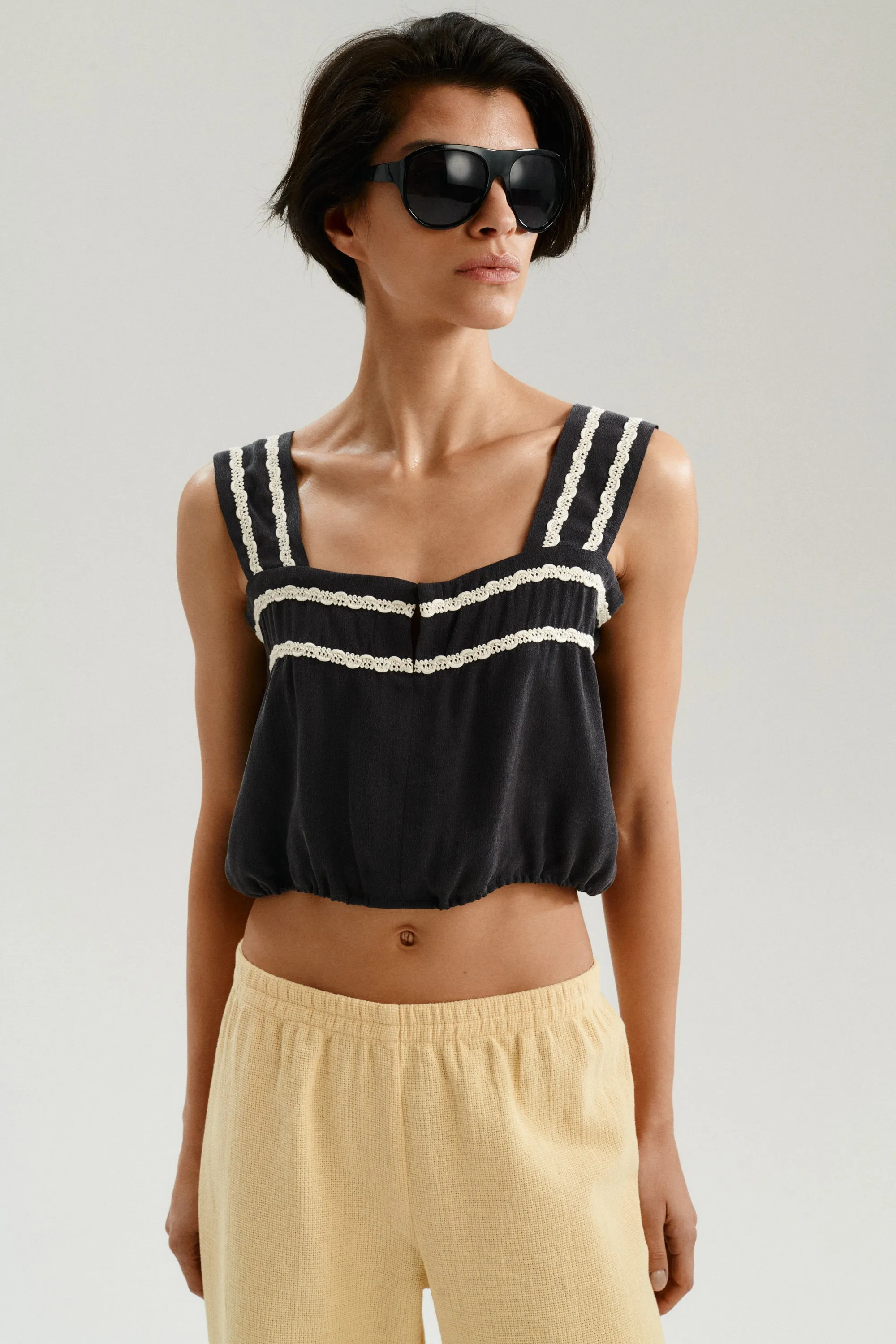 30's TOP BLACK sold by The Odder Side