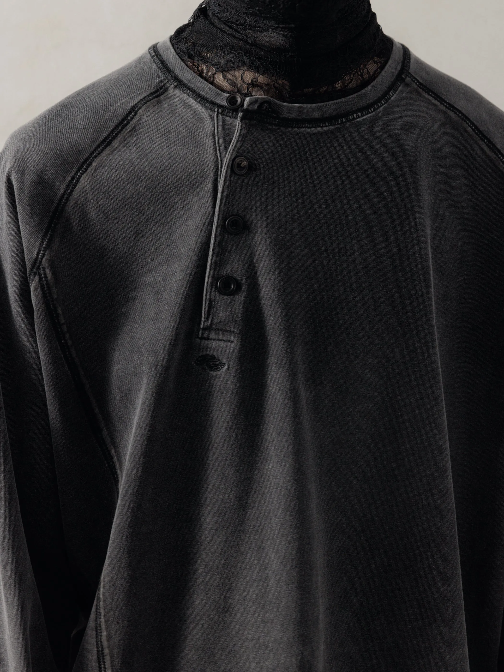 25FW|Faded Henley sold by Professor E. product image thumbnail 4