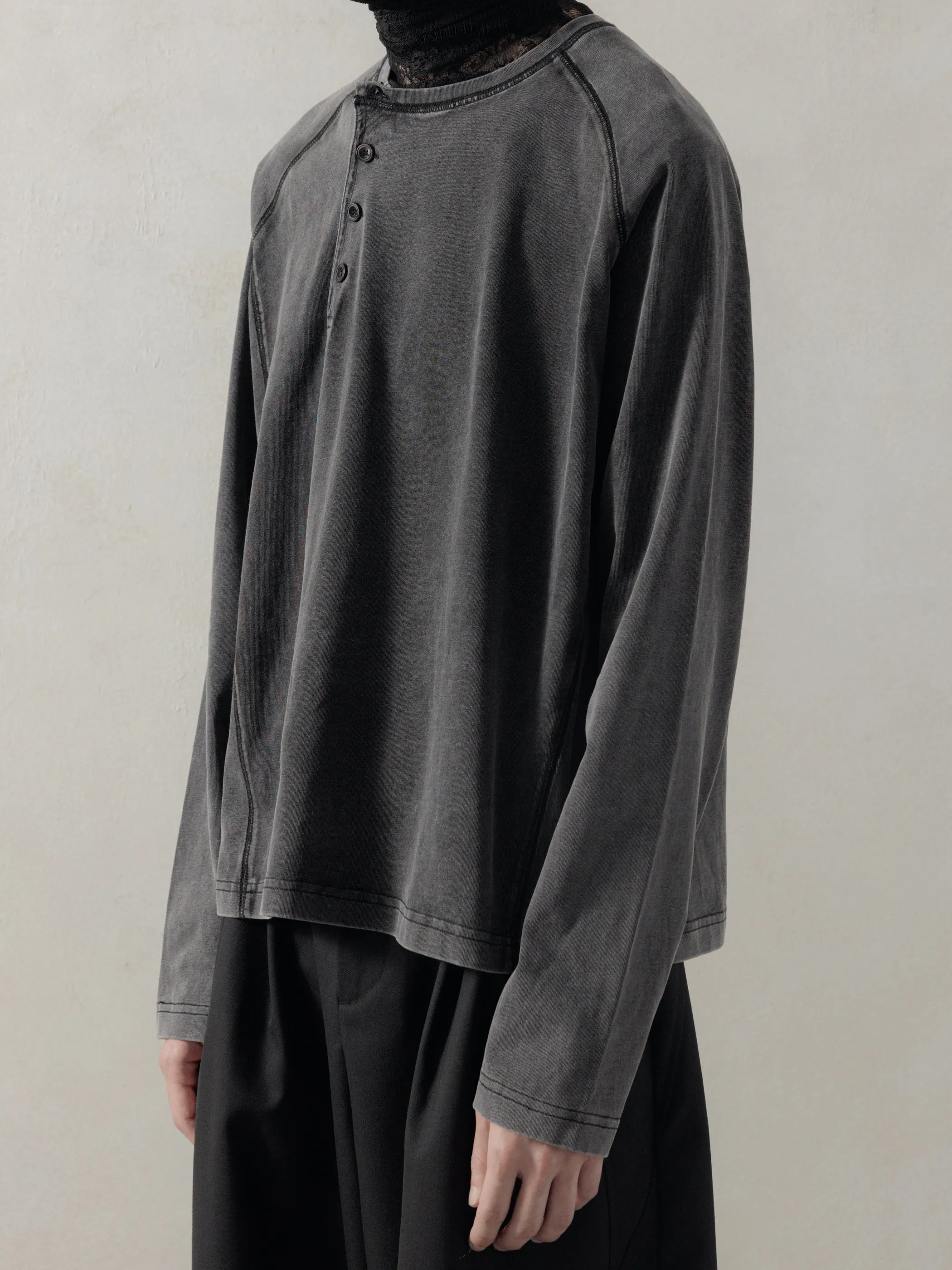 25FW|Faded Henley sold by Professor E. product image thumbnail 2