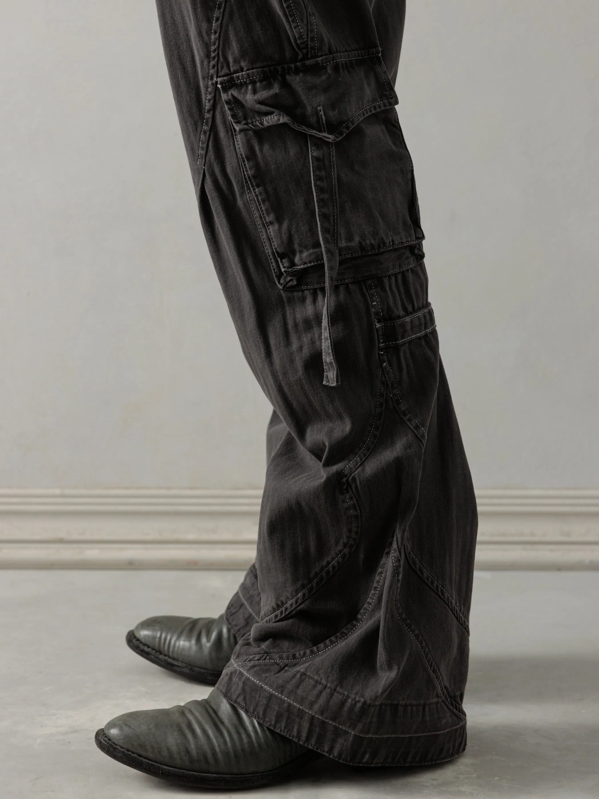 25SS|Oteroi Bondage Pants sold by Professor E. product image thumbnail 5