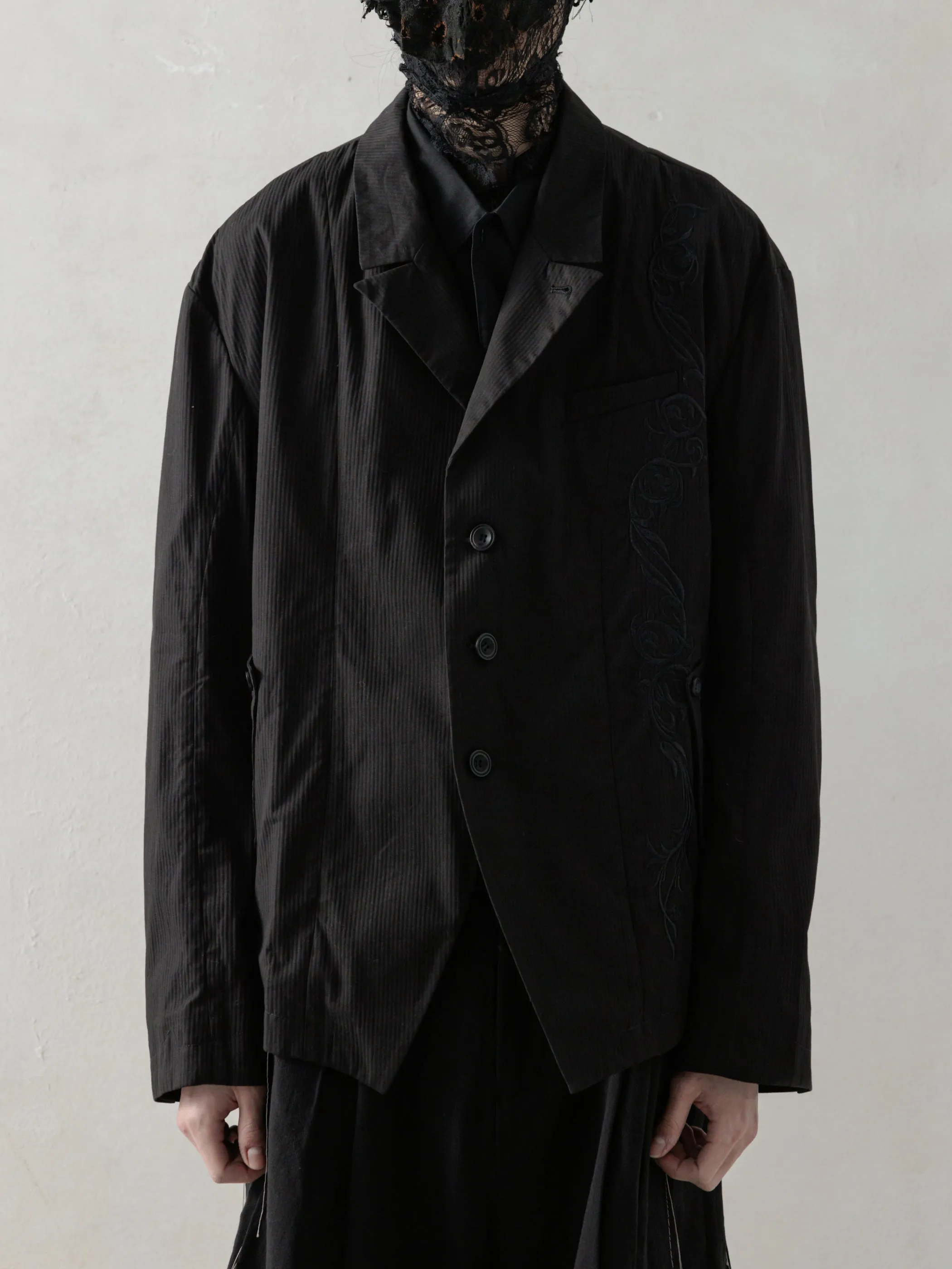 25SS|Embroidered Blazer sold by Professor E.